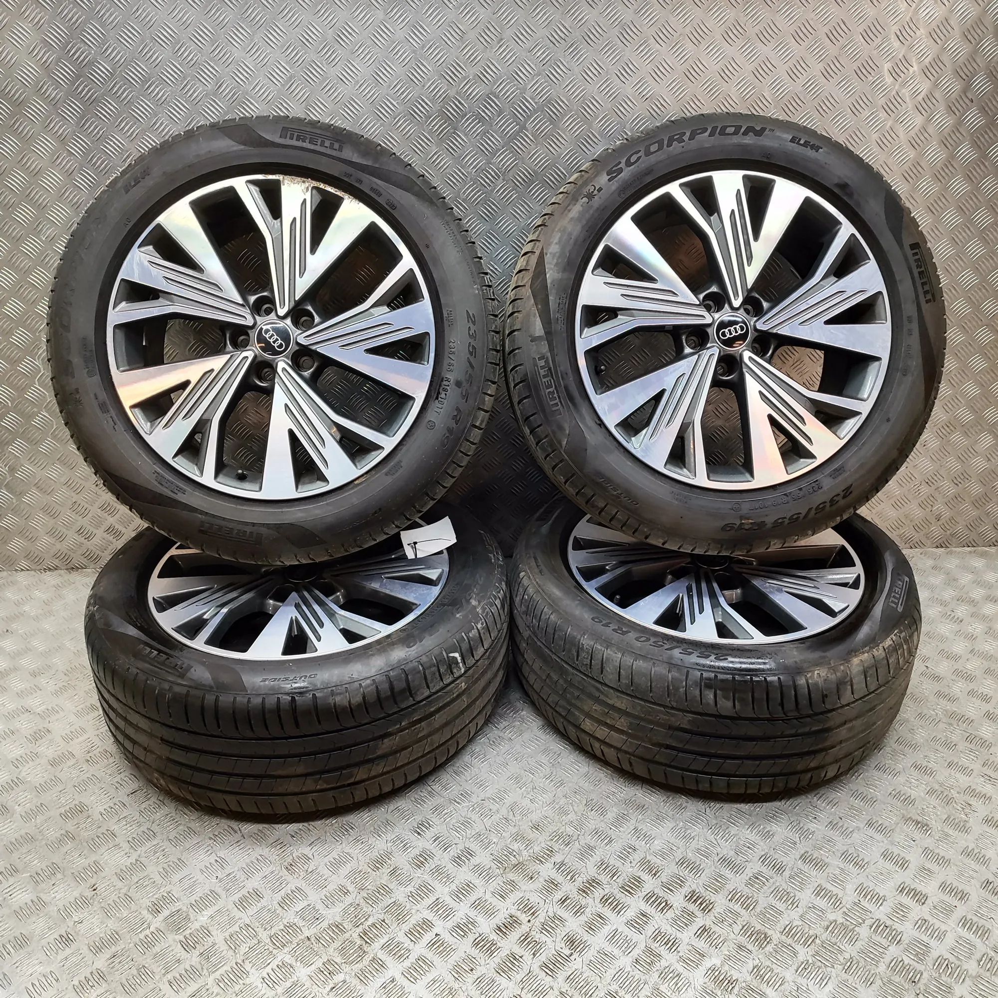 Audi Q4 e-tron Alloy Wheel Set 89A601025C Alloy Wheel Set AUDI Q4 (Sportback F...