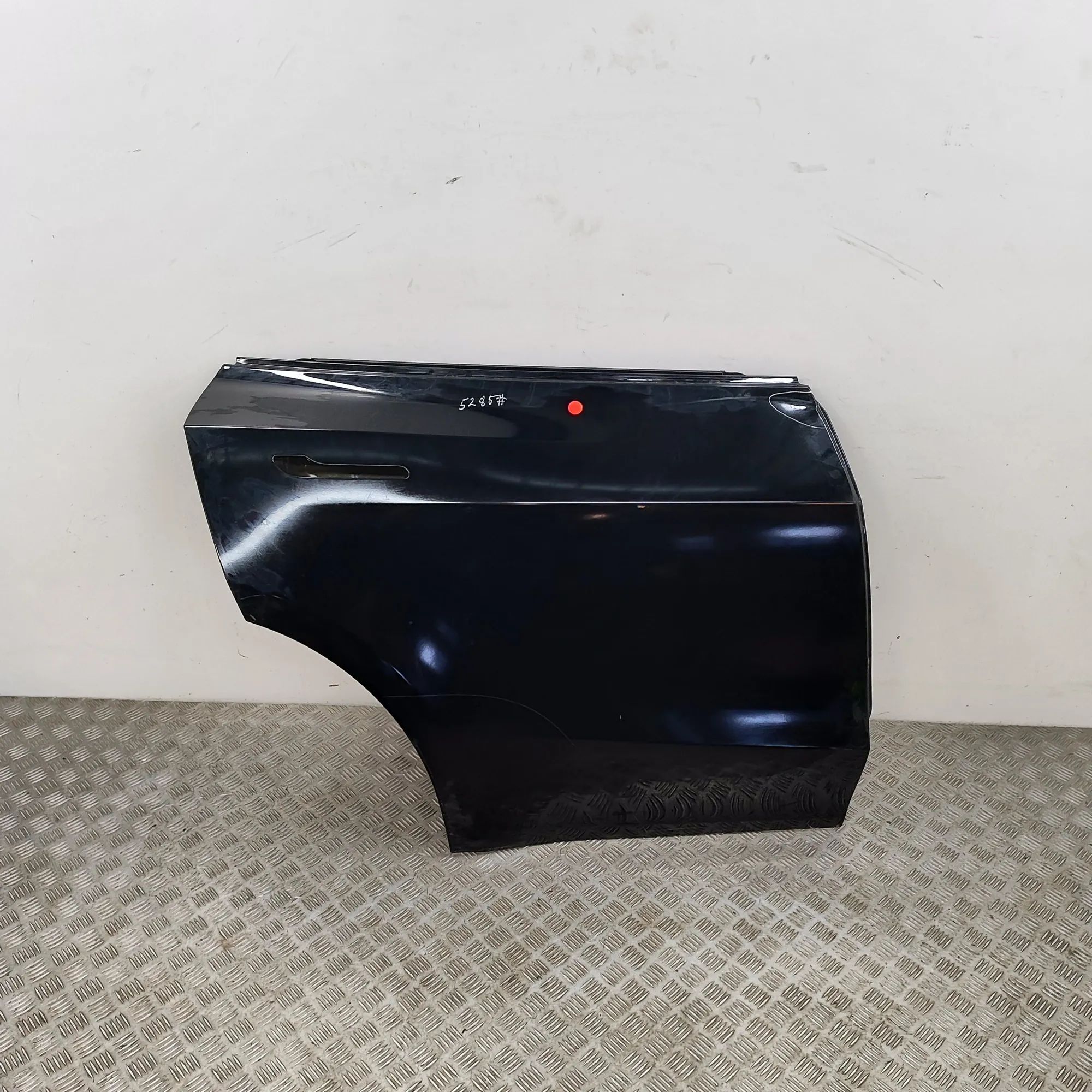 Tesla Model Y Rear Right Door 1493562-E0-A Rear Right Door TESLA MODEL Y (201...