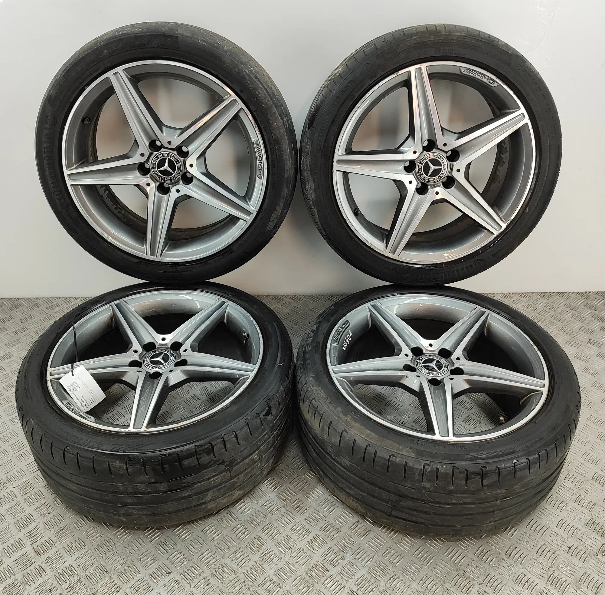 Mercedes-Benz A (W176) Alloy Wheel Set A2054011100, A2054011200 Alloy Wheel Set MERCED...