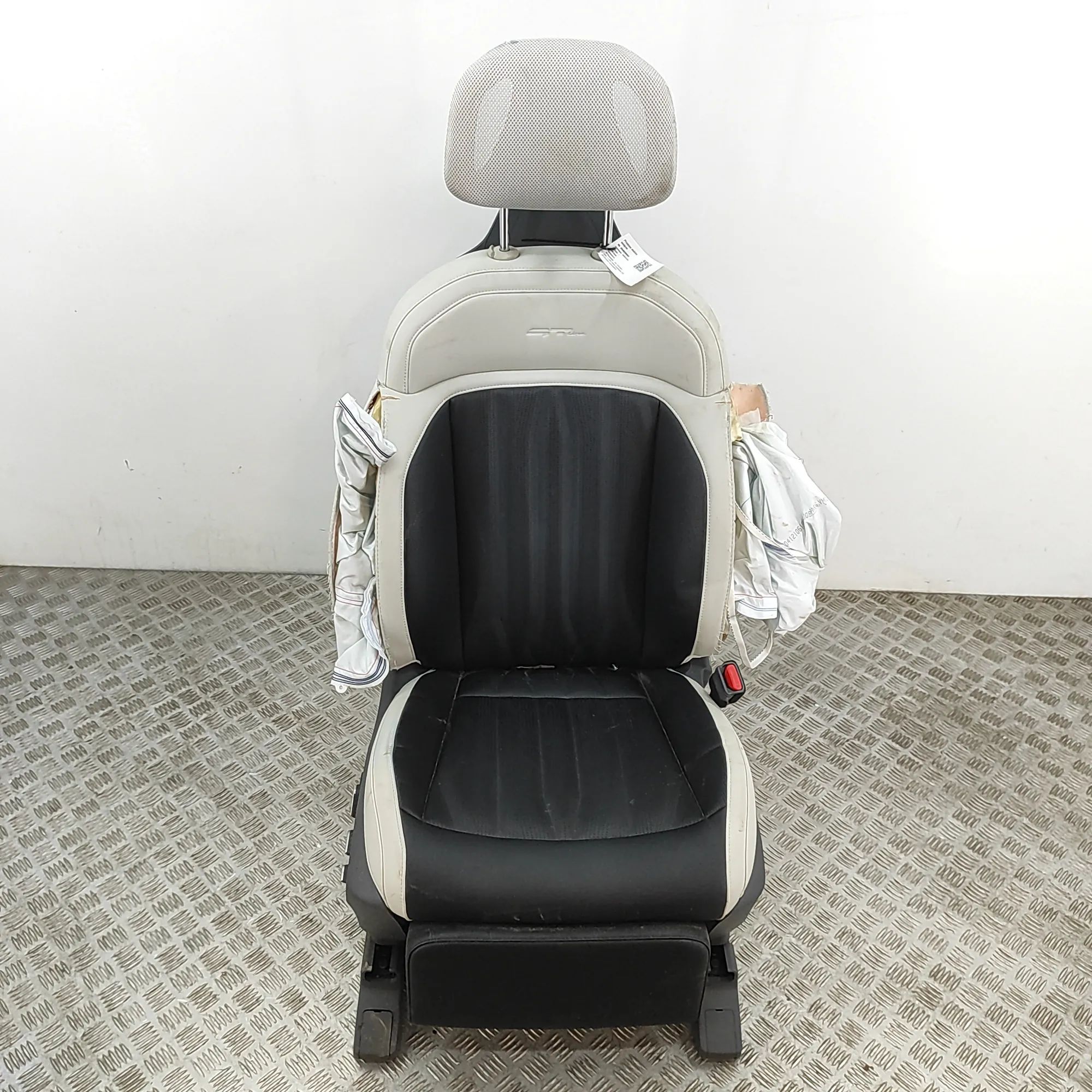 Kia EV9  Front Right Seat 88600-DO260DFS, 88200-DO220C27, 88400-DO210C27 ...