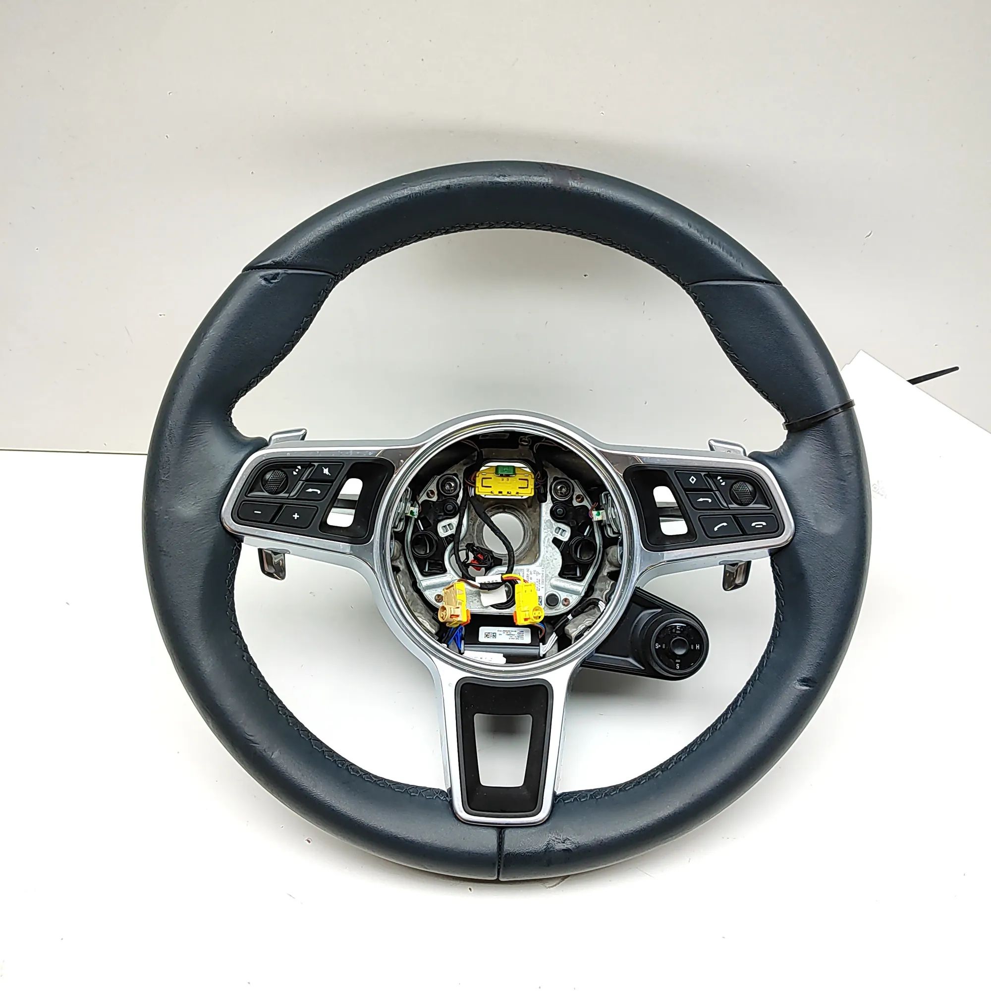 Porsche Cayenne steering wheel 95B419798D, 95B419732B, 9Y0419091KM Steering Wh...