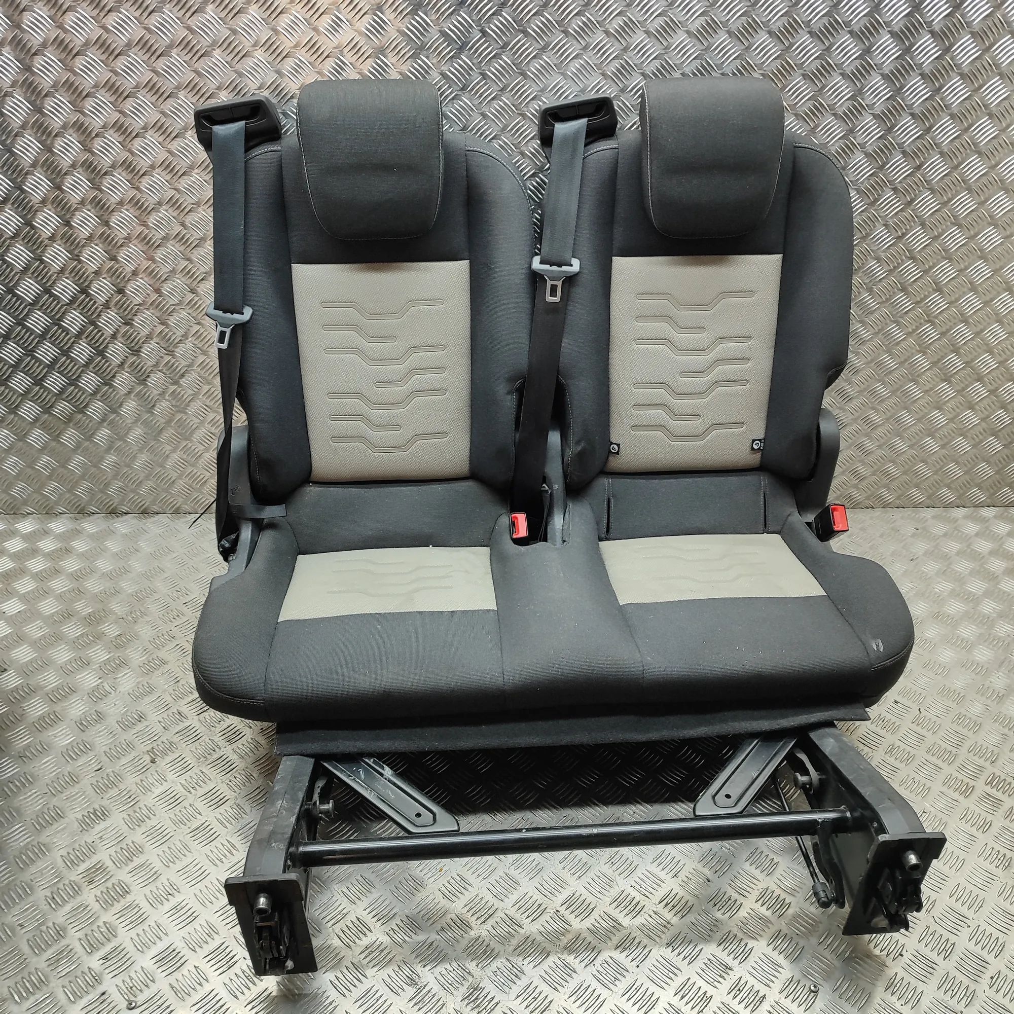 Ford Transit Connect / Tourneo Connect Takapenkki BK21-64810-FD Rear Seat FORD TOURNEO (CUSTOM Mi...