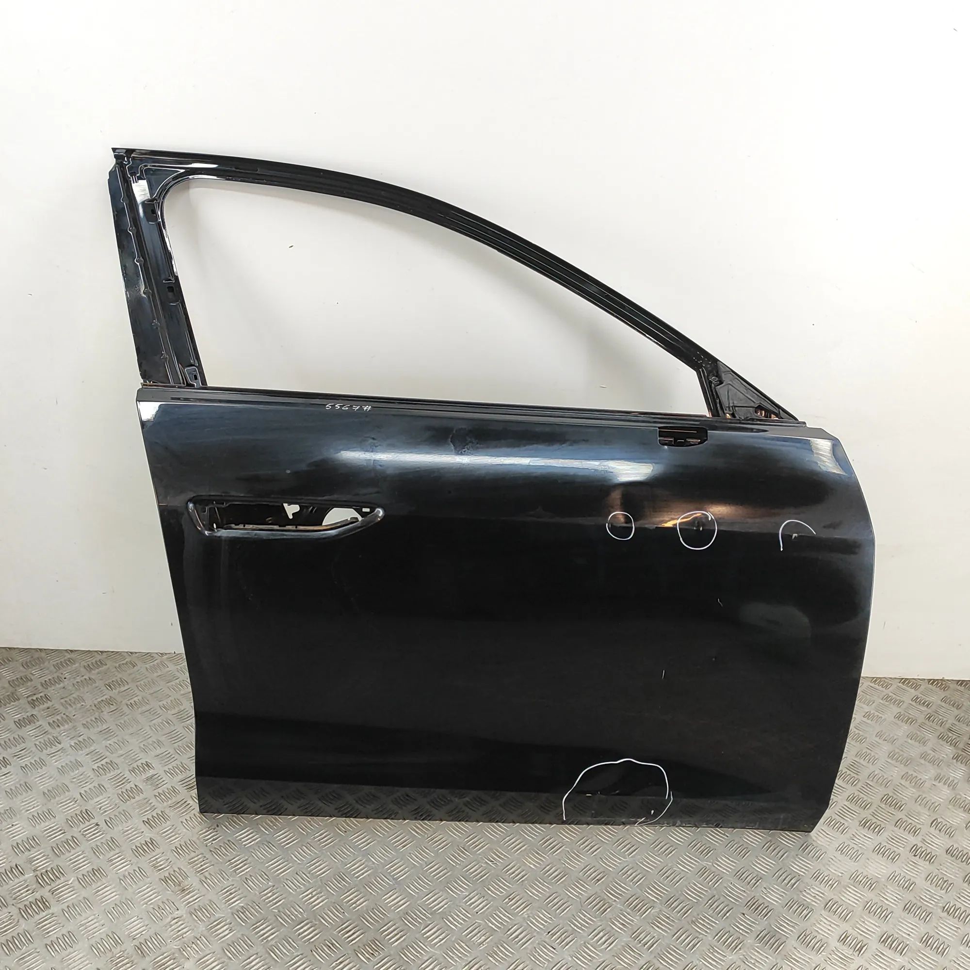 Audi A5 (B10) Front Right Door 8B3831052C Front Right Door AUDI A5 (Avant) (20...