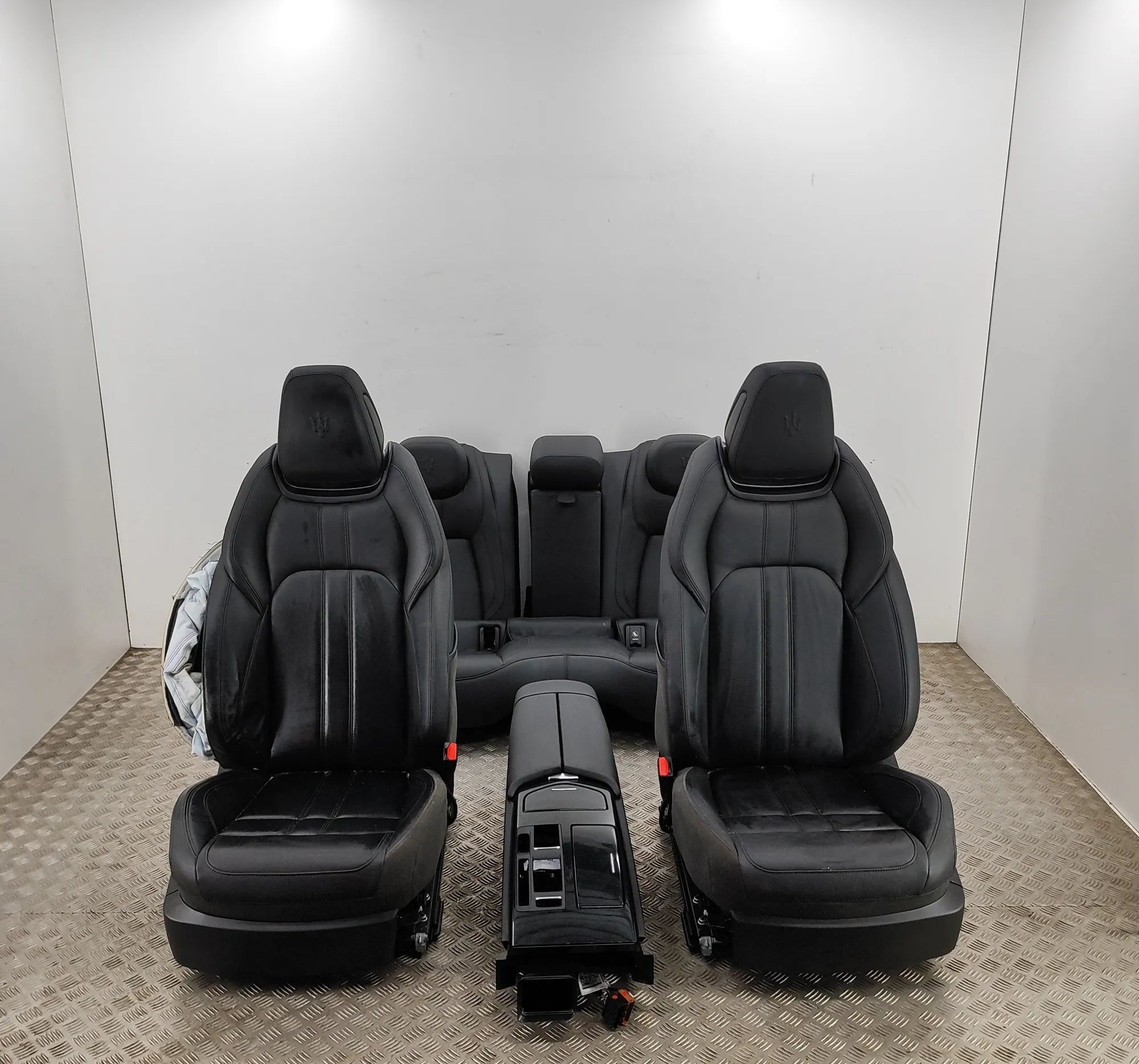 Maserati Ghibli Interior Seats W/ Door Cards Kit 6701654100, 670165410, 0670246838, 670246838, 0...