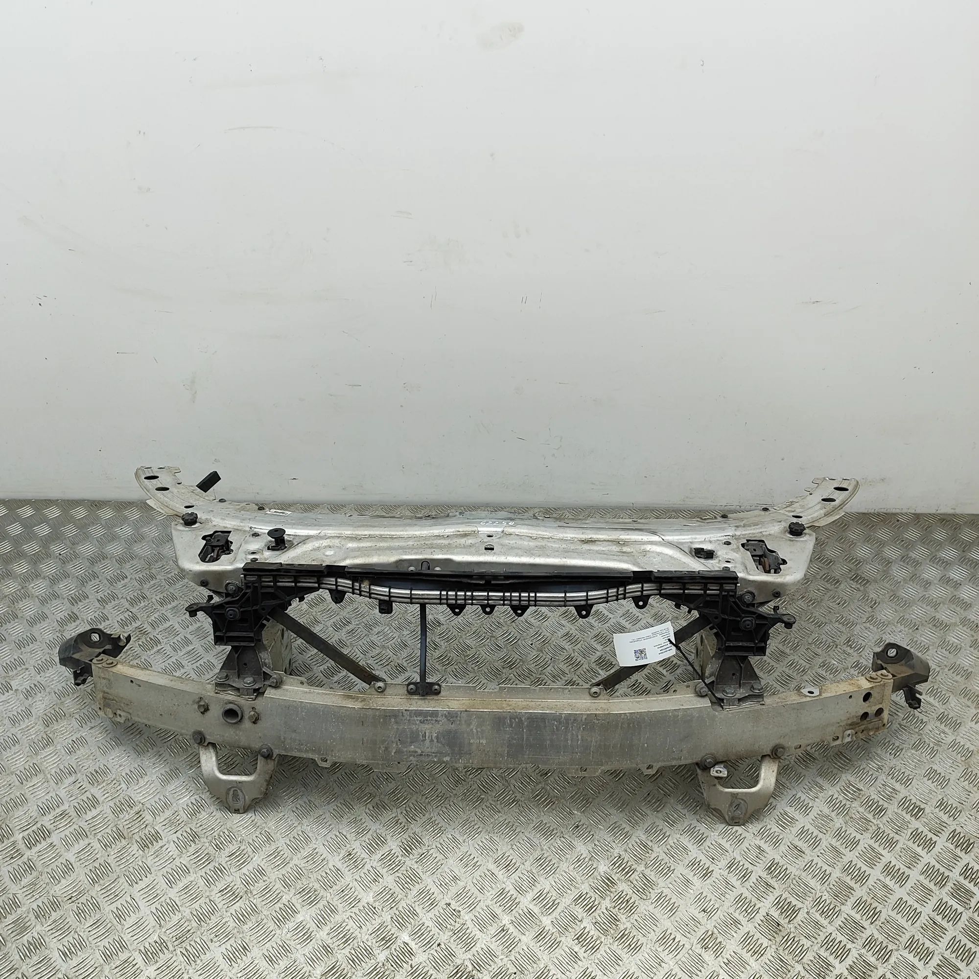 Mercedes-Benz A (W176) Slam Panel Frame Kit A2056204201, A2056200395, A2056200495, A2056202...