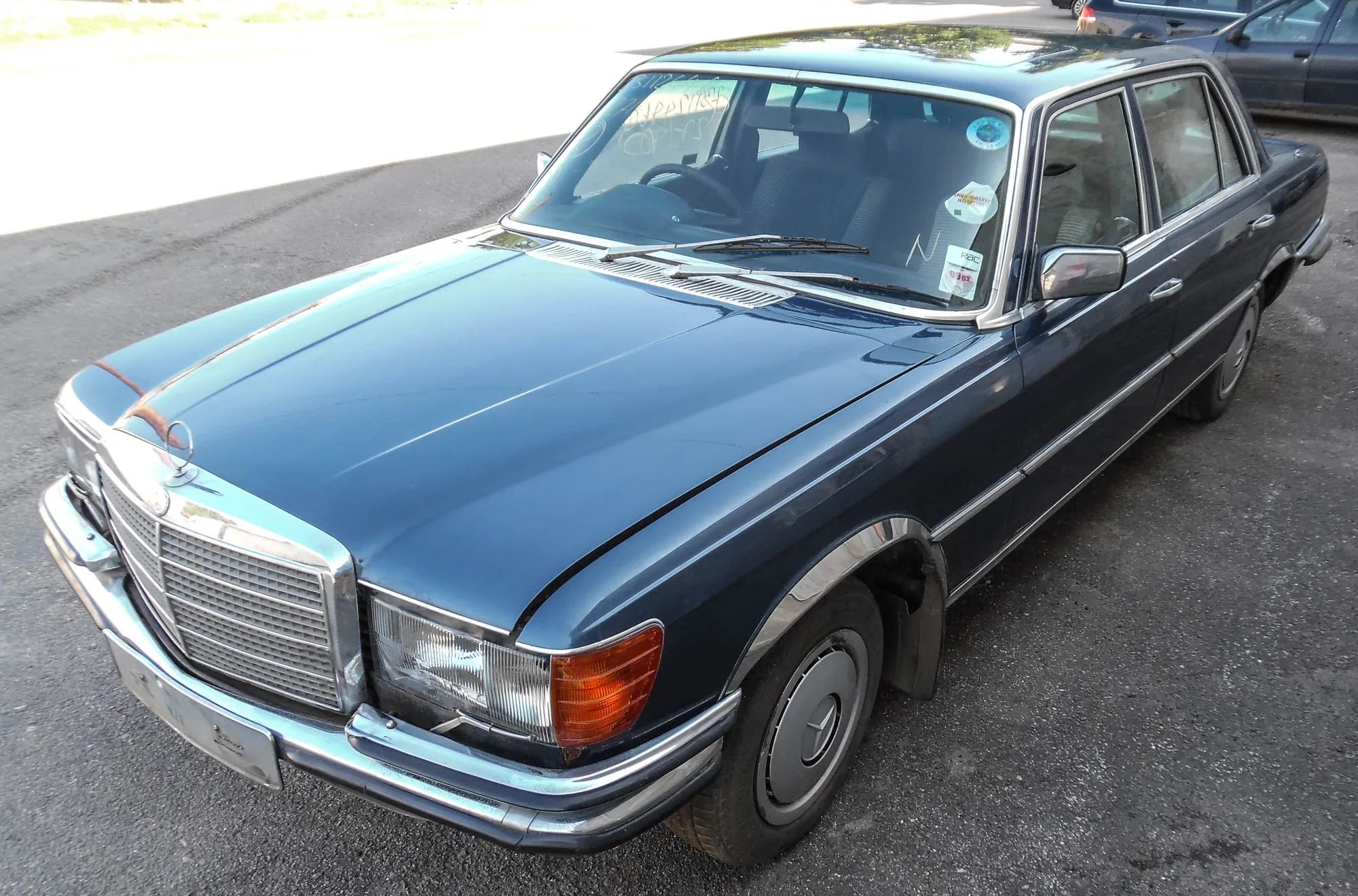 Mercedes-Benz 200 - 300 (W123) Vehicle 11603322098265 Vehicle MERCEDES-BENZ S-CLASS (W...