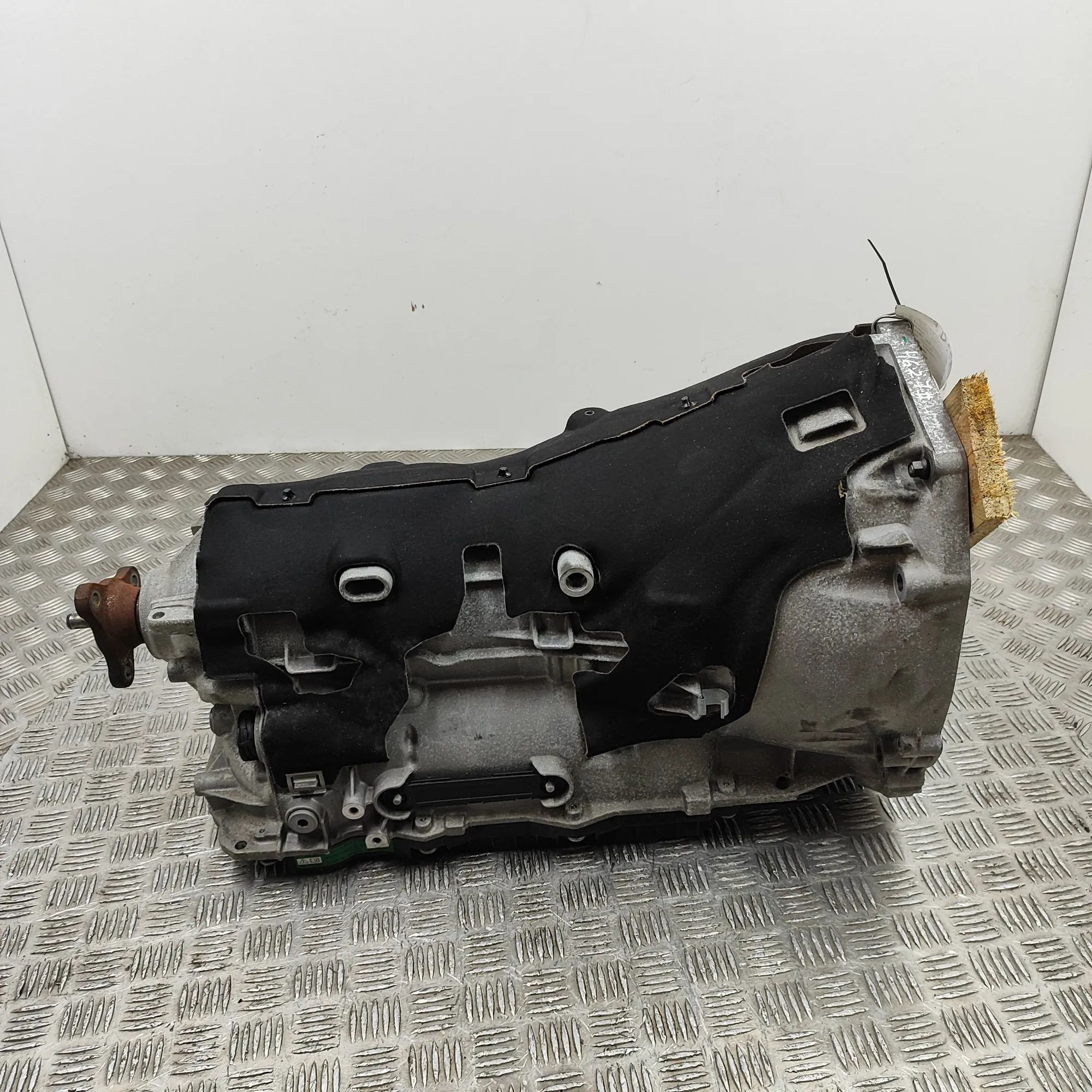 BMW 3 (F30 / F31) Gearbox GA8L51CZ Gearbox BMW 3 SERIES (G20, G28) (2018-...