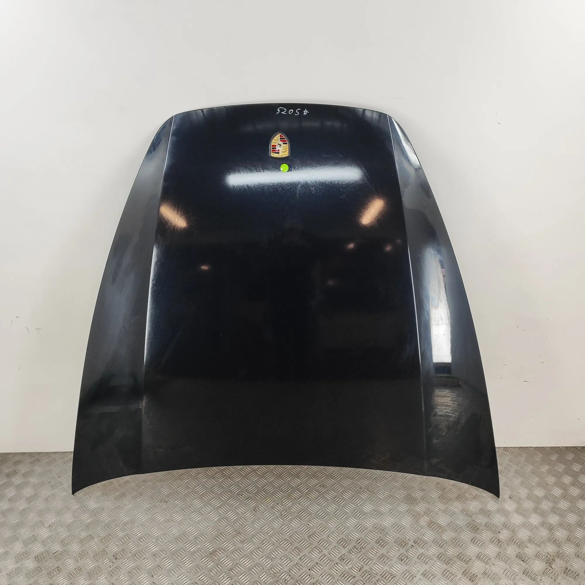 Porsche Cayenne Bonnet Hood 958.511.011.02, 95851101102 Bonnet Hood PORSCHE...