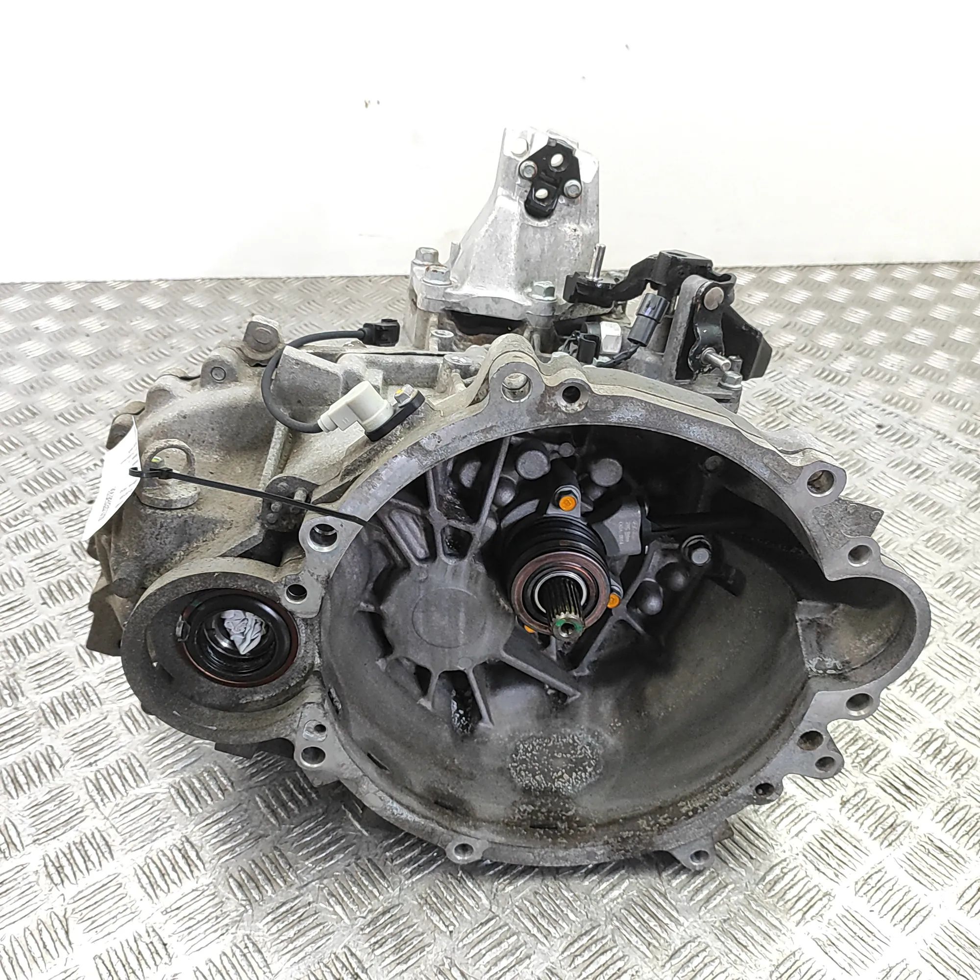 Kia Ceed (CD) Gearbox 43000-32AC6 Gearbox KIA XCEED (CD) (2020-...)

...