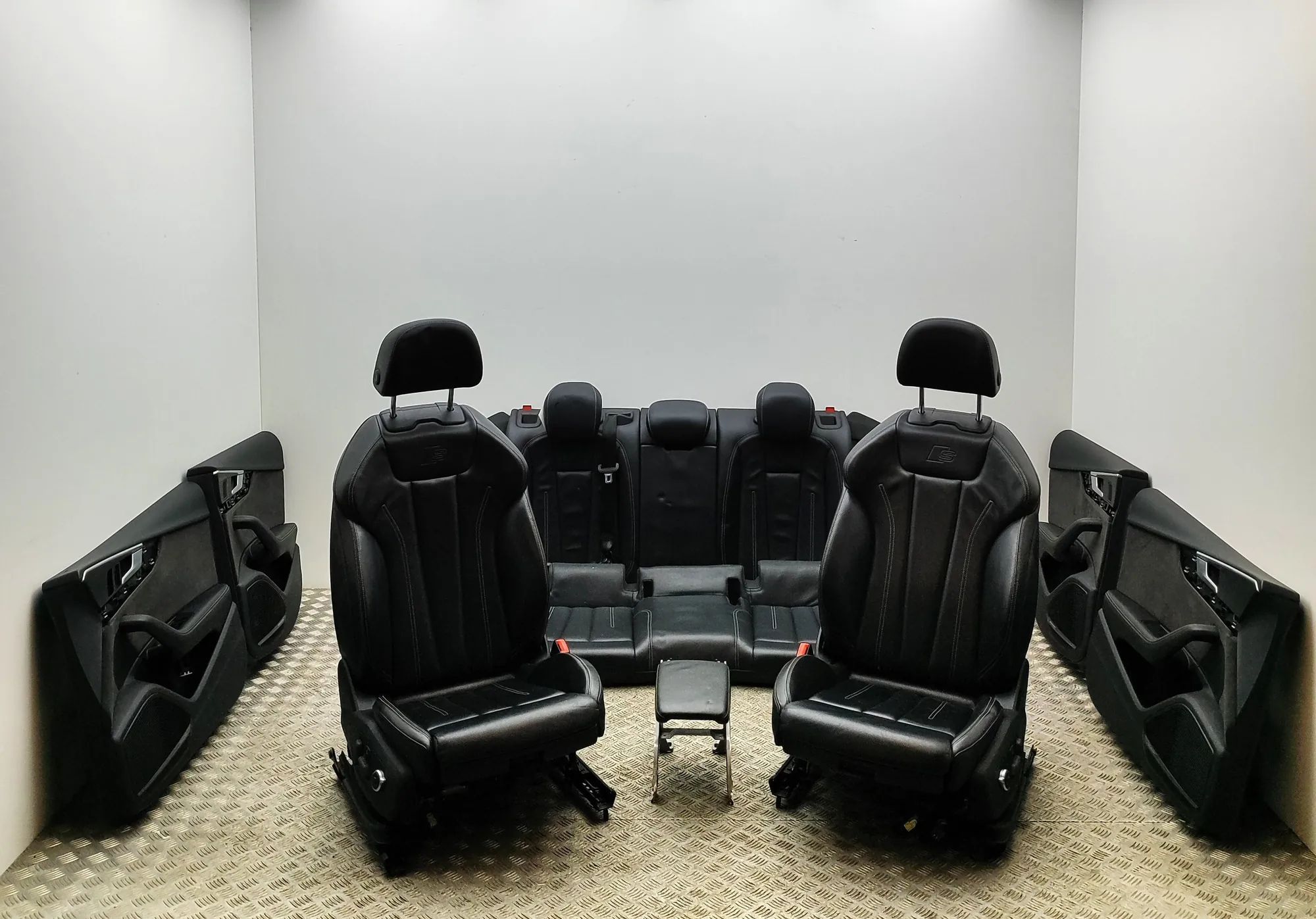 Audi A5 (B9) Interior Seats W/ Door Cards Kit 8W0885704AK, 8W0864283A, 8W6867133, 8W8885375G,...