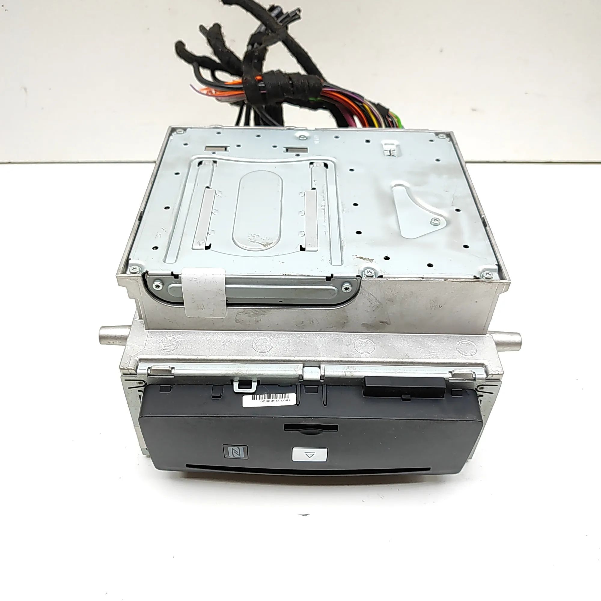 Mercedes-Benz A (W176) Music Navi CD Radio Player Head Unit A2179018600, A2179025304, A2179001503 Music Nav...