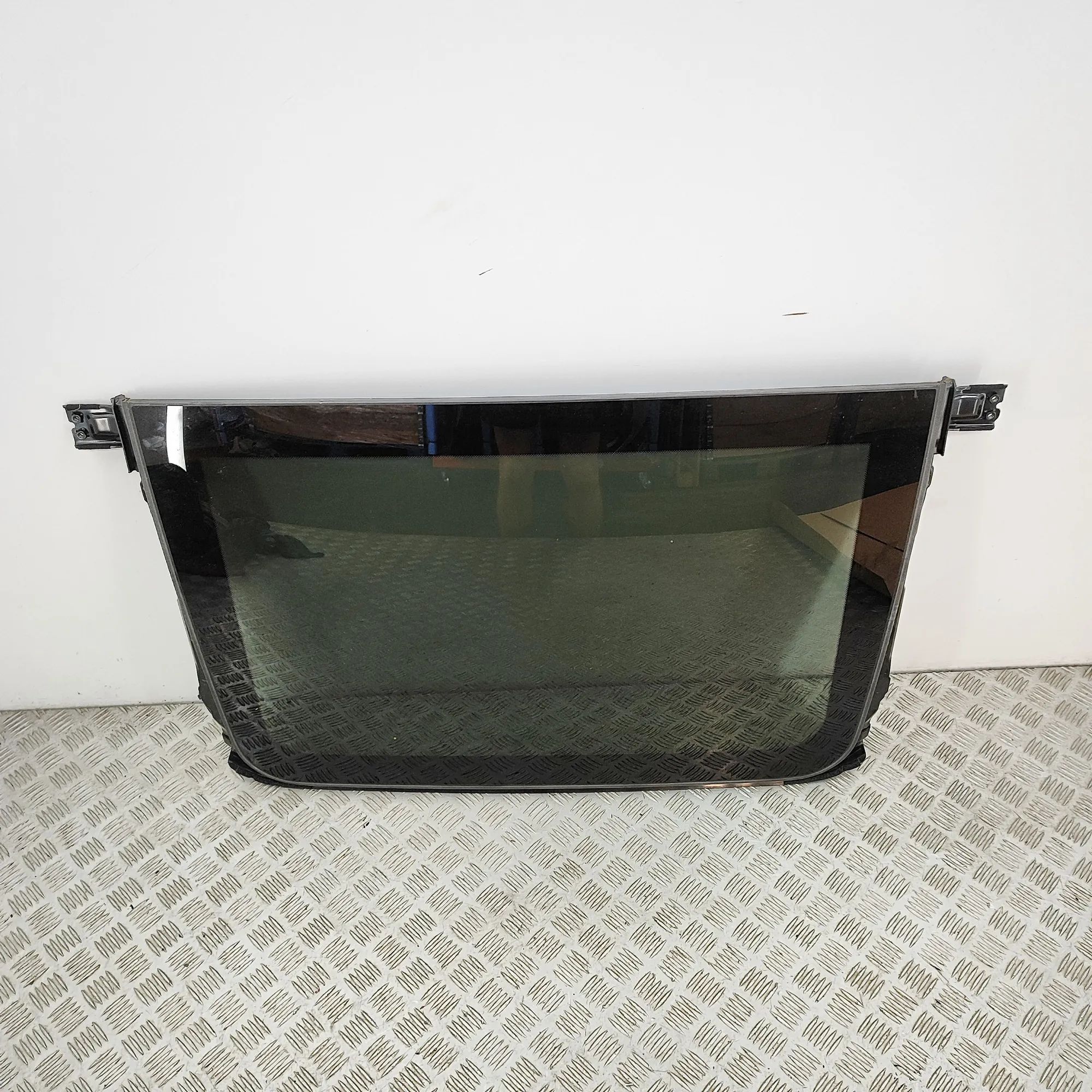 Nissan Ariya Kattoluukku 91604-5MP1A Sunroof NISSAN ARIYA (FE0) (2020-.....