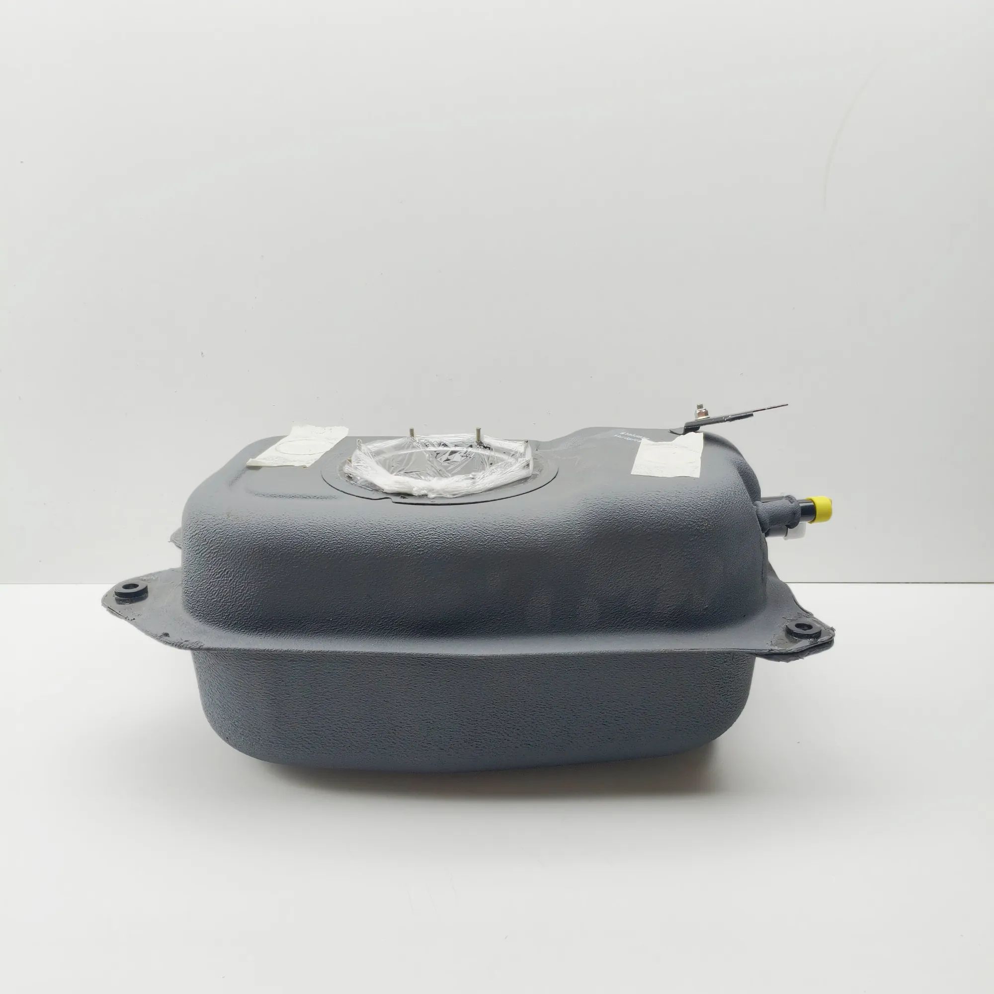 Opel Combo (D) polttoainetankki 95512416 Fuel Tank OPEL COMBO (Flatbed X12) (20...