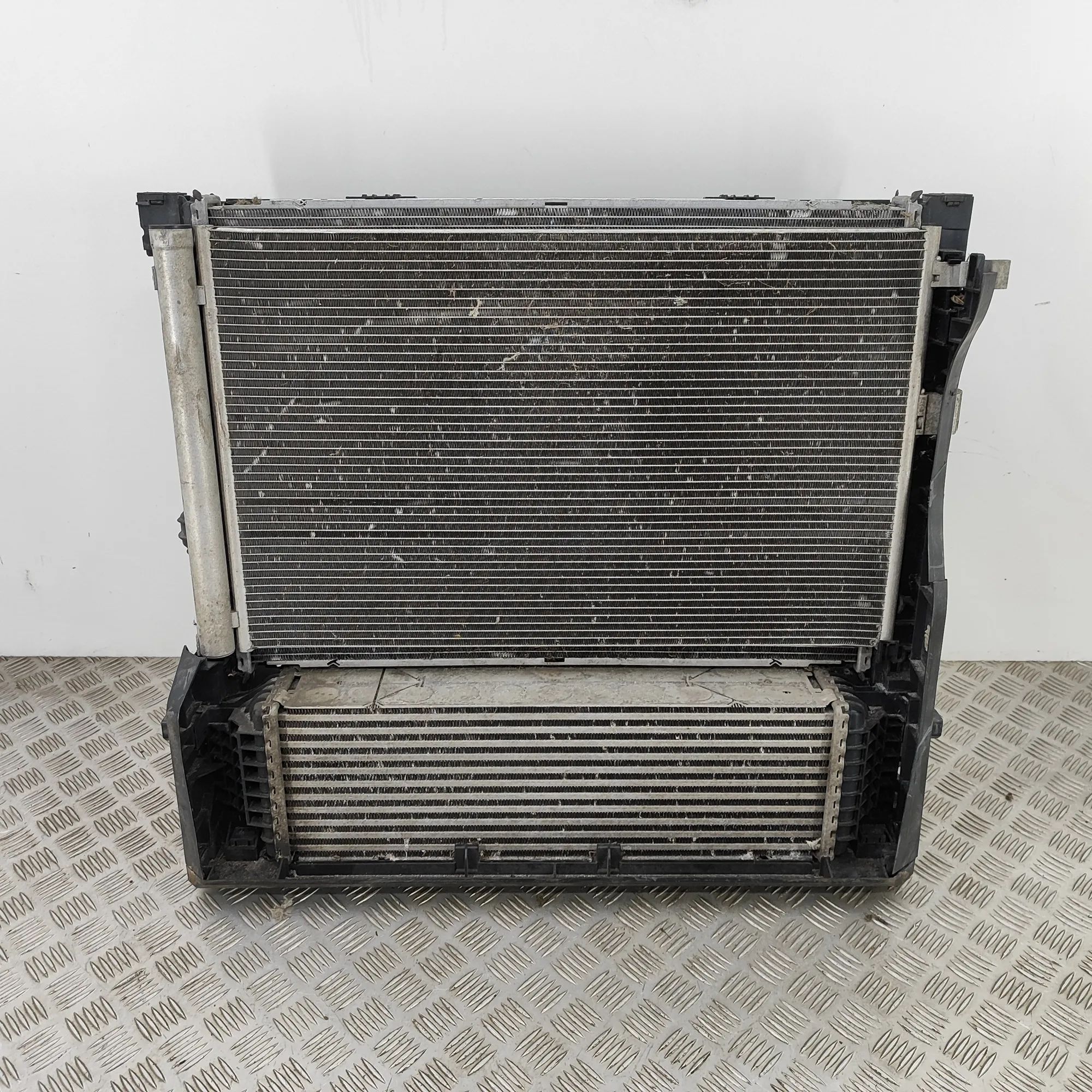 BMW X5 (G05) Cooling Radiator Pack 8686171, 8584127, 8589042, 9389411, 8589089, 85...