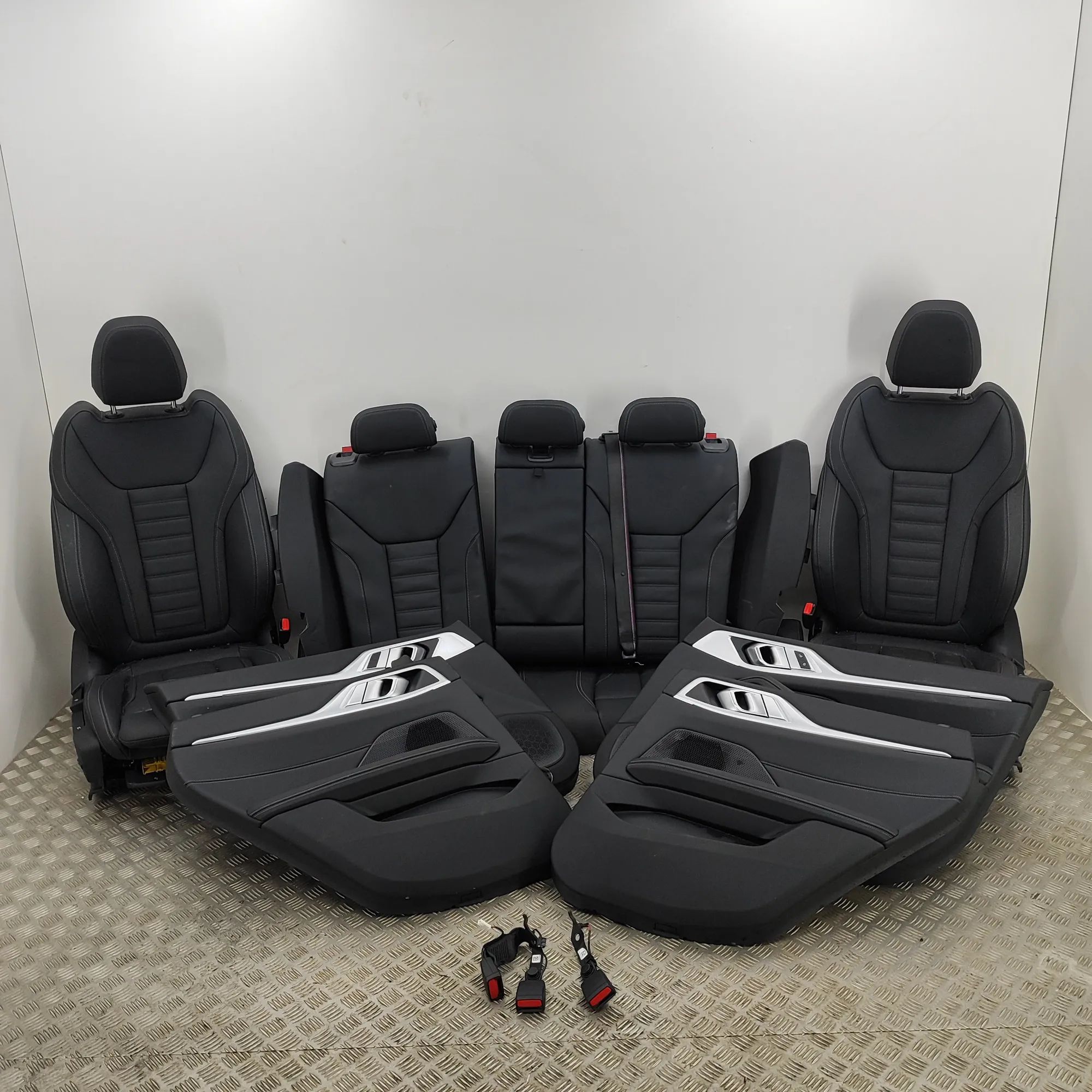 BMW i4 (G26) Interior Seats W/ Door Cards Kit 5A0C425, 8491402, 5A46B63, 5A46B64, 5A46A92, 5A...