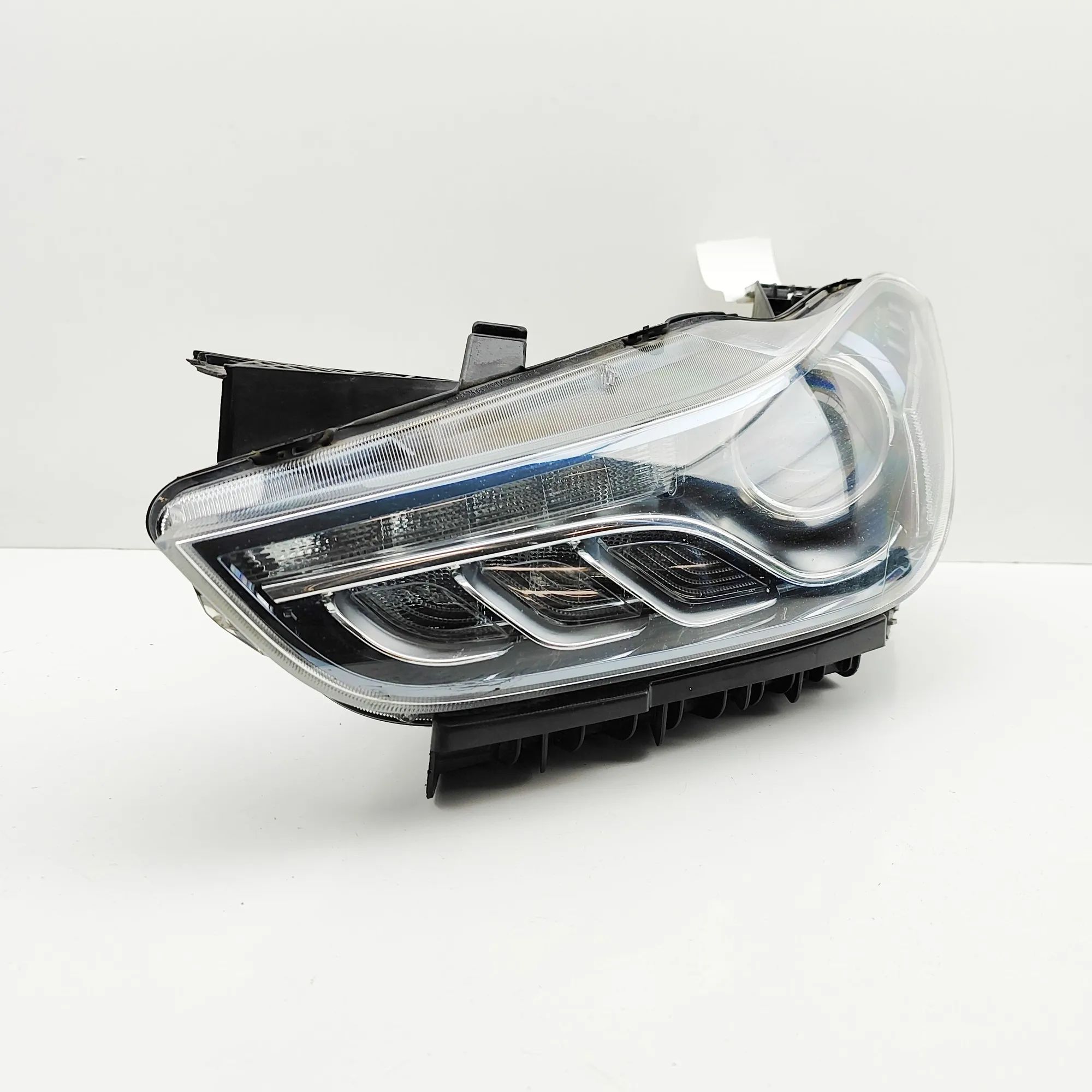 Maserati Ghibli Front Left Headlight 670038246 Front Left Headlight MASERATI GHIBLI ...