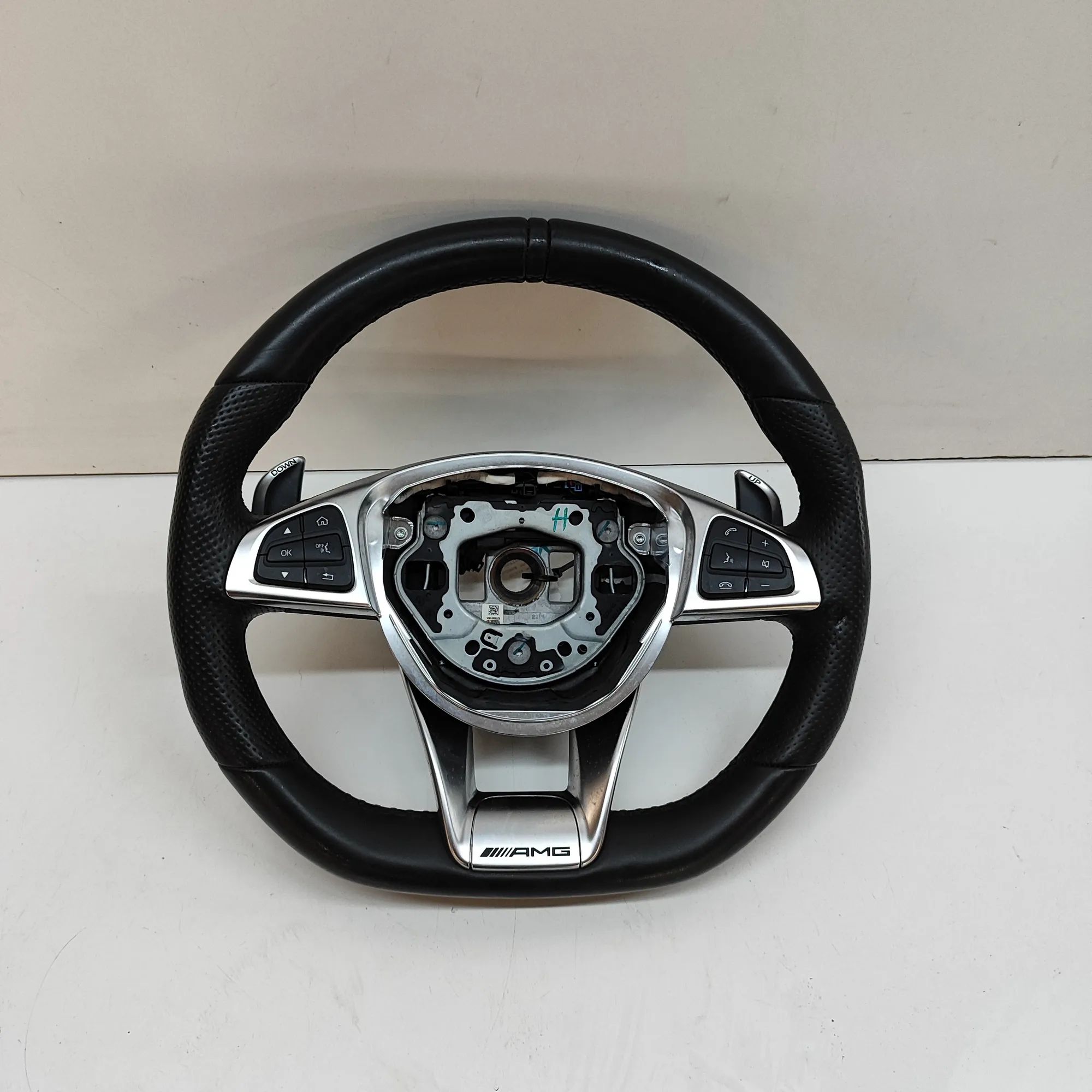 Mercedes-Benz G (W463) steering wheel A19046002039E38 Steering Wheel MERCEDES-BENZ AM...