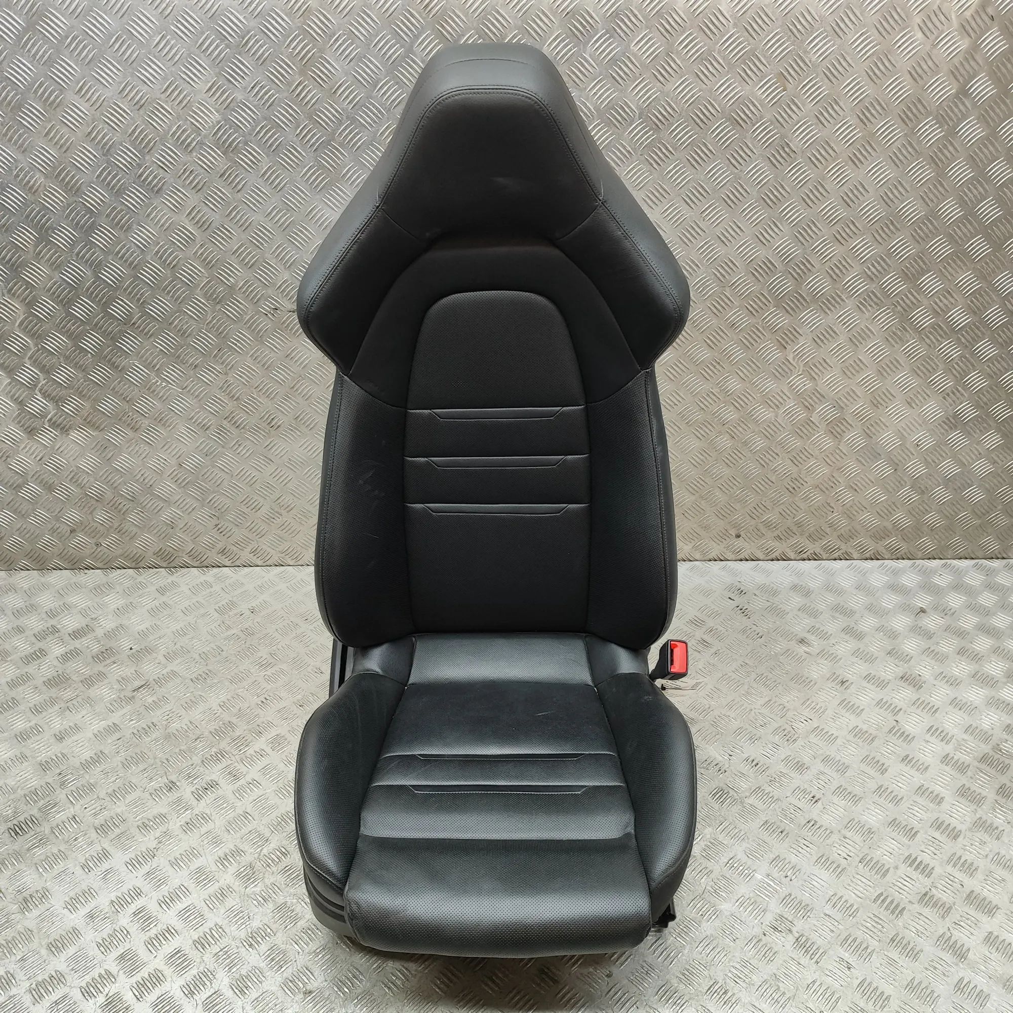 Porsche Panamera Front Right Seat 971.881.806.AT, 971881806AT Front Right Seat PO...