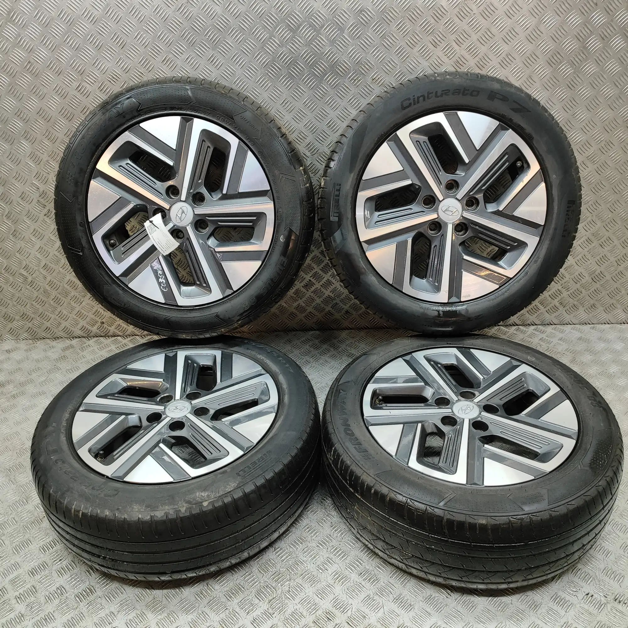Hyundai Kona Alloy Wheel Set 52910-K4100 Alloy Wheel Set HYUNDAI KONA (2017-...