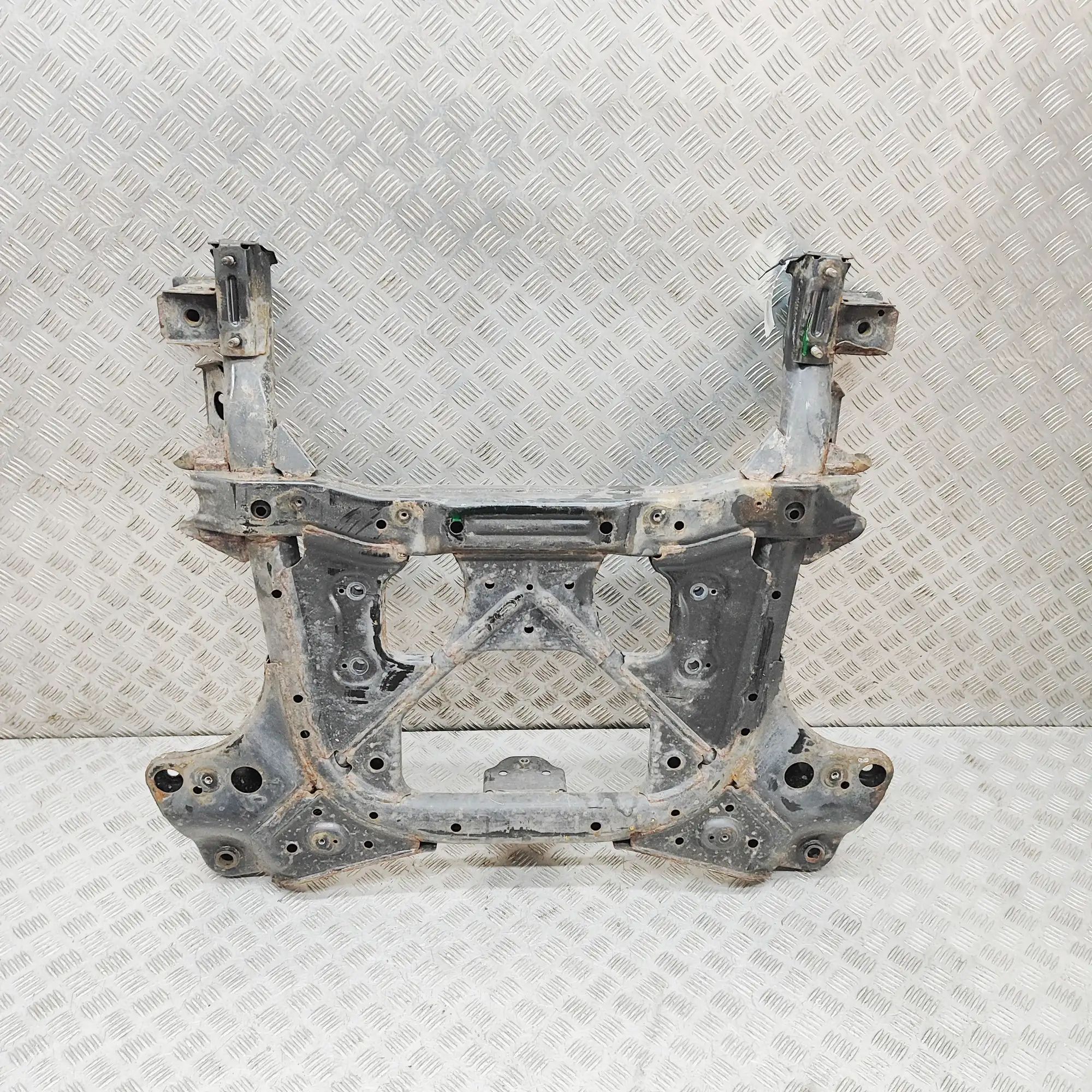 Nissan GT-R Front subframe 54401-KB50A Front Subframe NISSAN GT-R (R35) (2...
