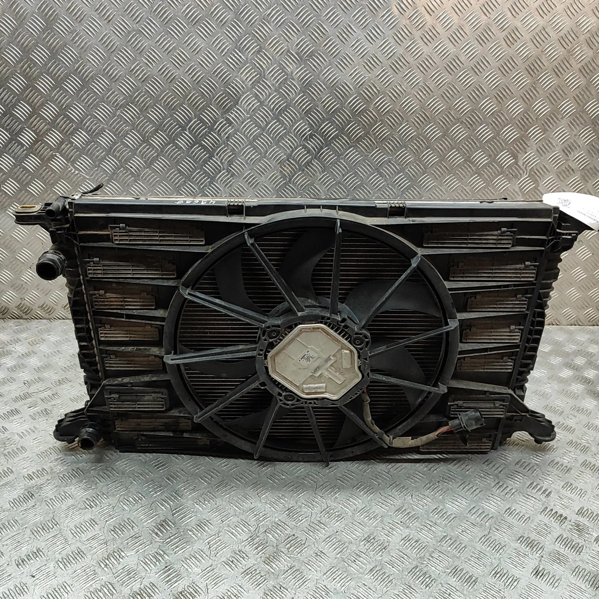 Audi A4 (B9) Cooling Radiator Pack 0130707410, 8W0145804A, 8W0121251AK, 8W0816411L...