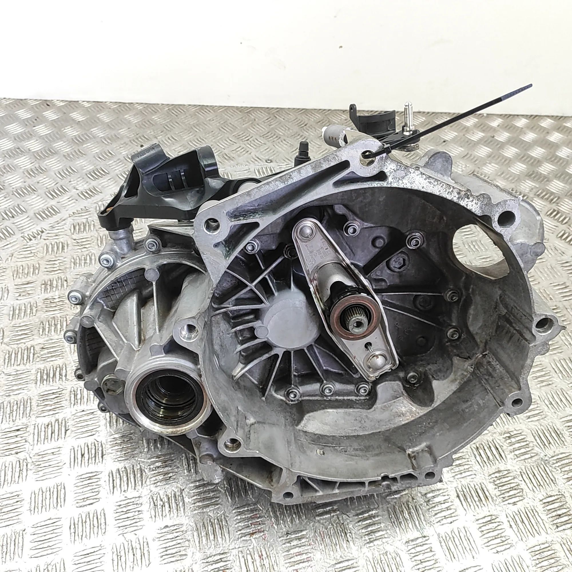 Volkswagen Golf 8 Gearbox SEL Gearbox VW GOLF (VIII CD1) (2020-...)

Part...