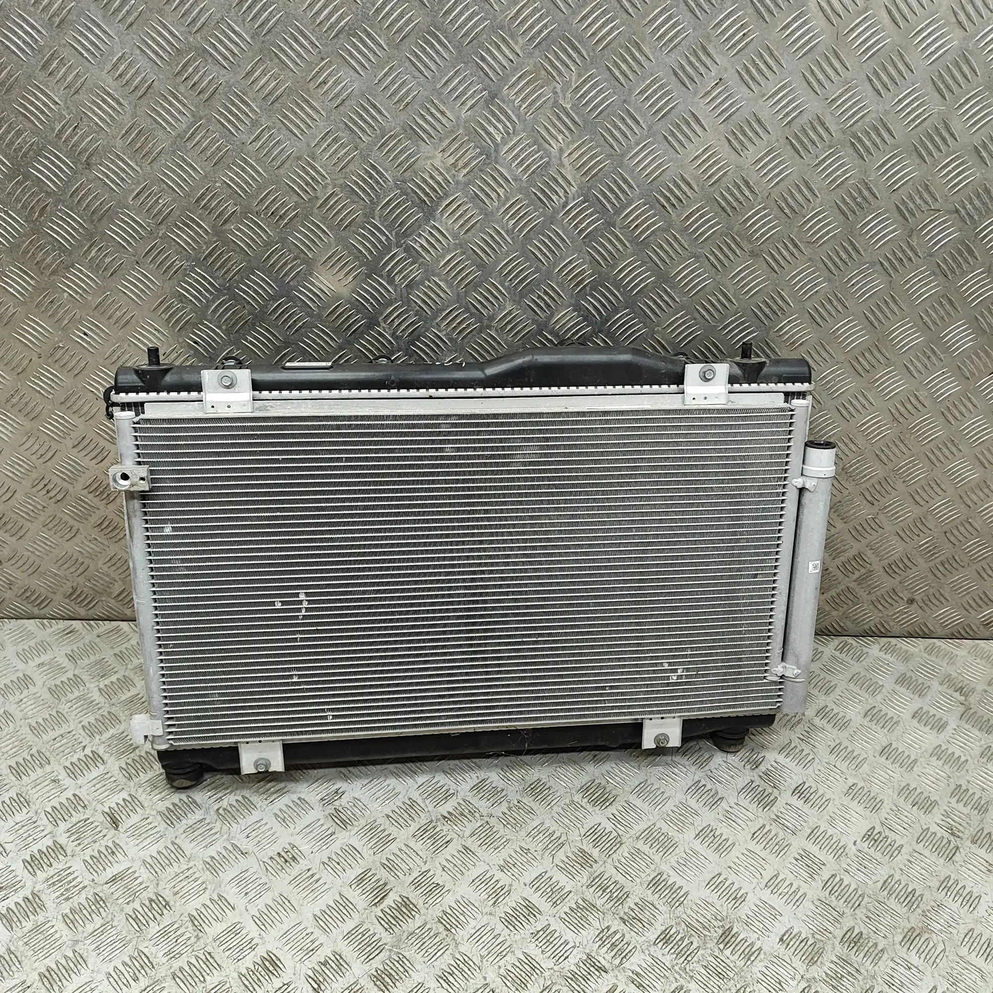Honda Civic Cooling Radiator Pack MF023000-3340, MF422750-9950, MF022740-6890, 80...