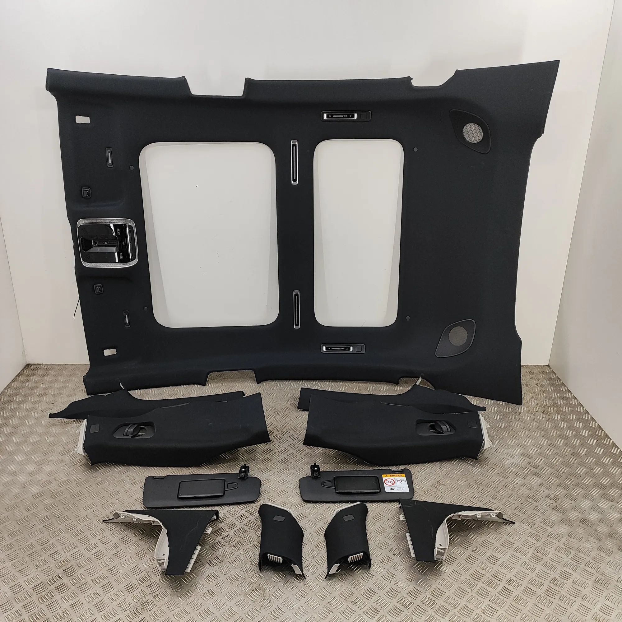 Mercedes-Benz EQS (V297 / X296) Black Roof Headliner Set A2976900101 Black Roof Headliner Set MERCEDES-B...