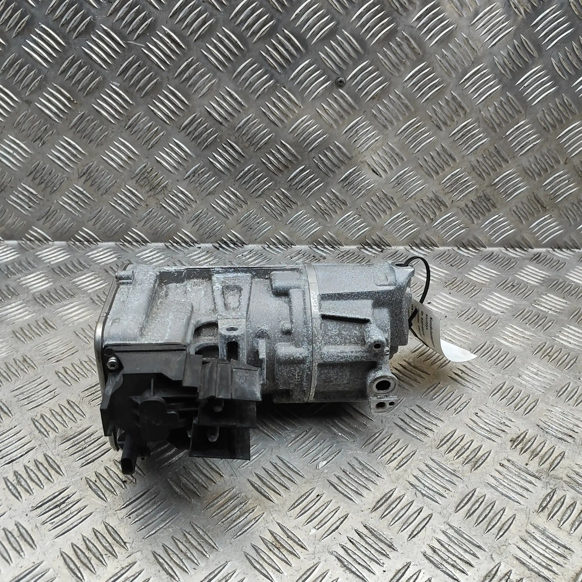 Mercedes-Benz A (W177) Air Condition A/C Pump G47846-102, A0008308204 Air Condition A/C Pump ...