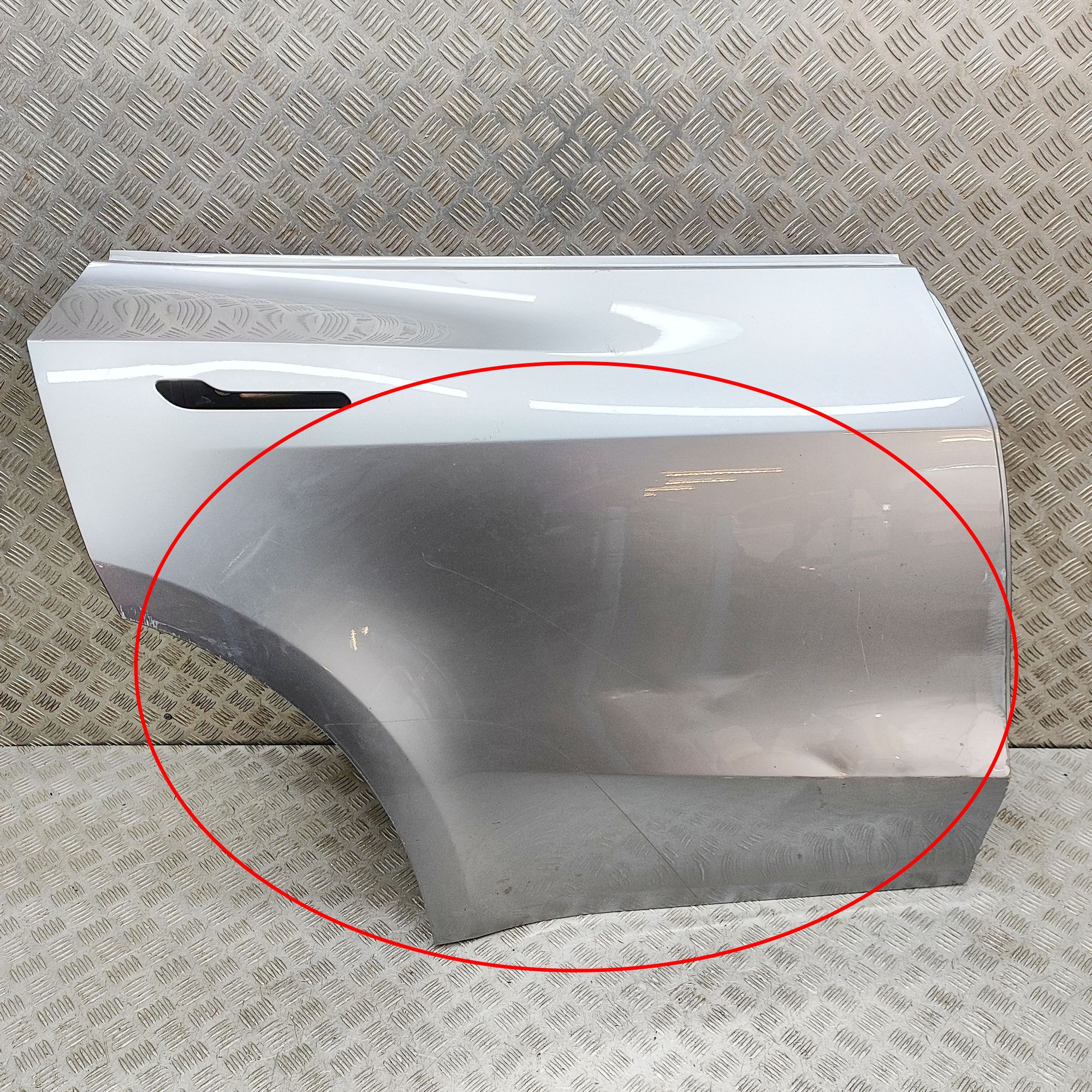 Tesla Model 3 Rear Right Door 1493562-11-A Rear Right Door TESLA MODEL Y (201...