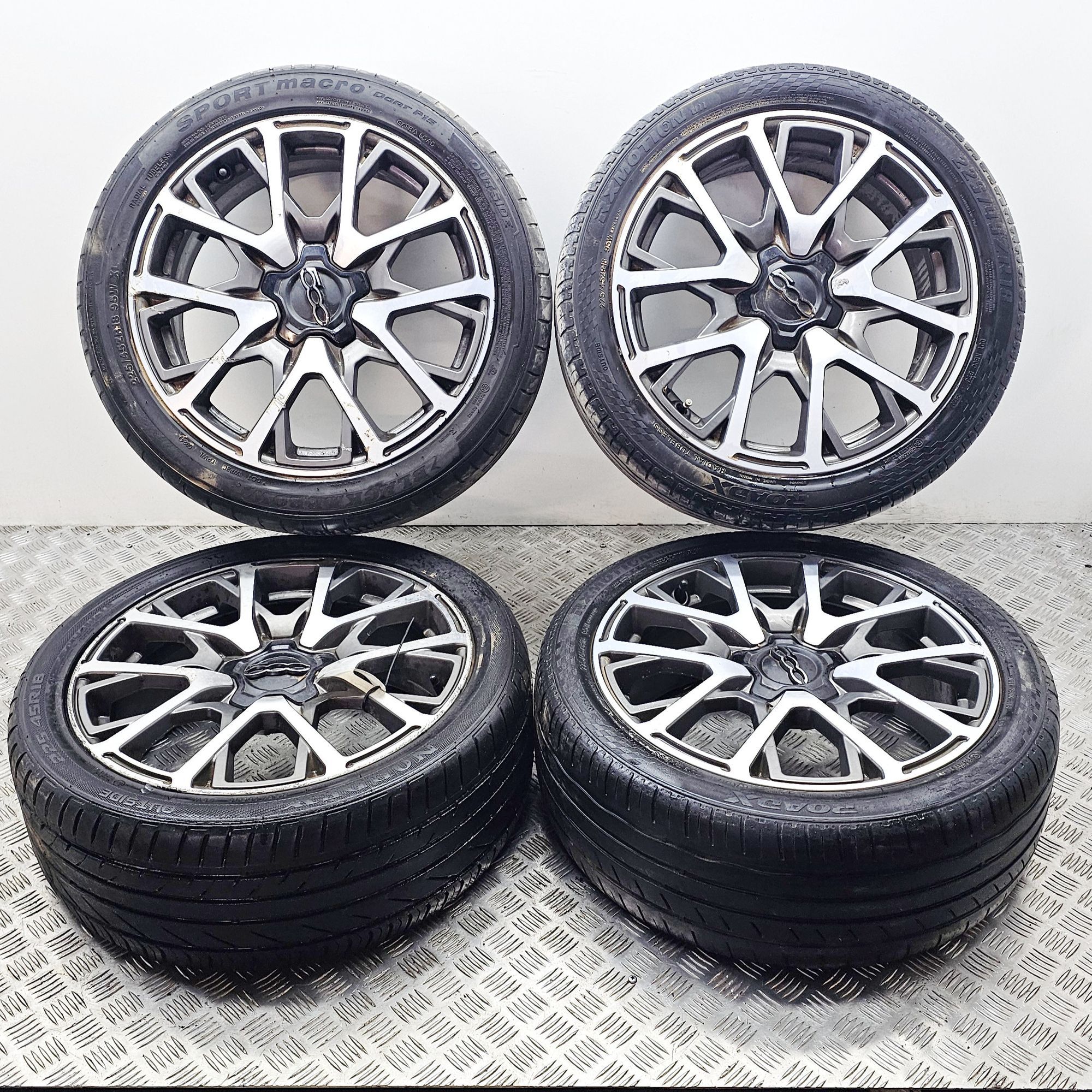 Fiat 500 (312) Alloy Wheel Set 735668750, 735626403 Alloy Wheel Set FIAT 500X ...