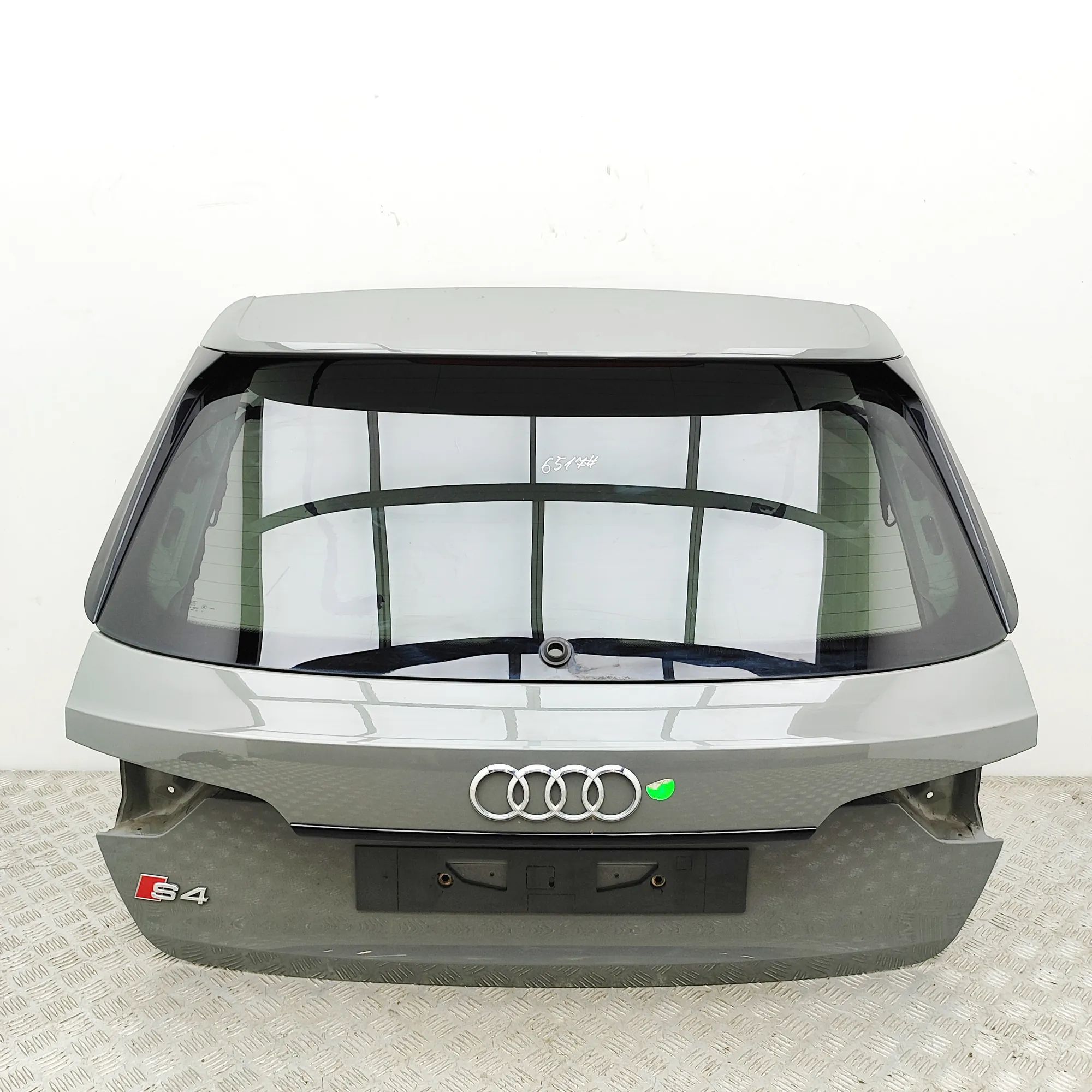 Audi A4 (B9) Tailgate Bootlid 8W9035225B, 8W9827025C, 8W9035255M Tailgate Boo...