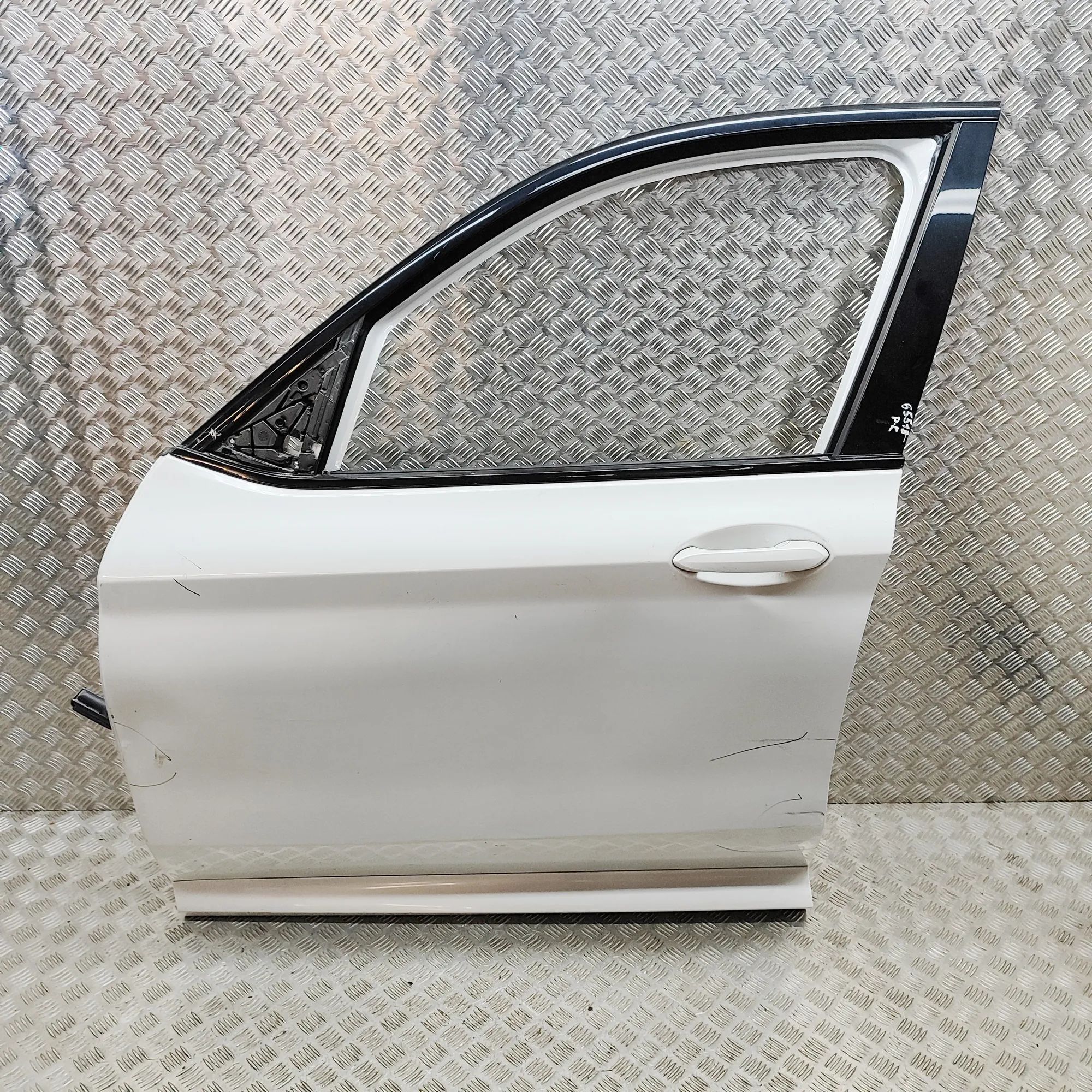 BMW X3 / iX3 (G01) Front Left Door 7465527 Front Left Door BMW IX3 (G08) (2020-......