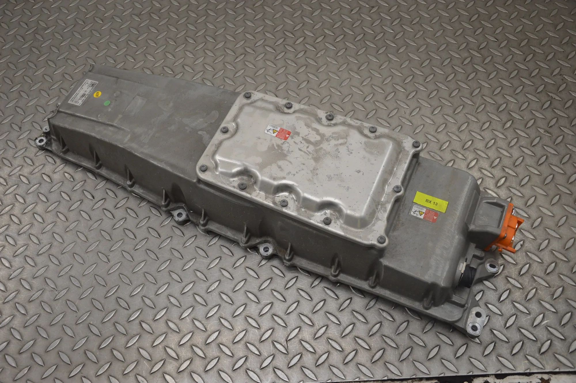 Porsche Taycan Inverter