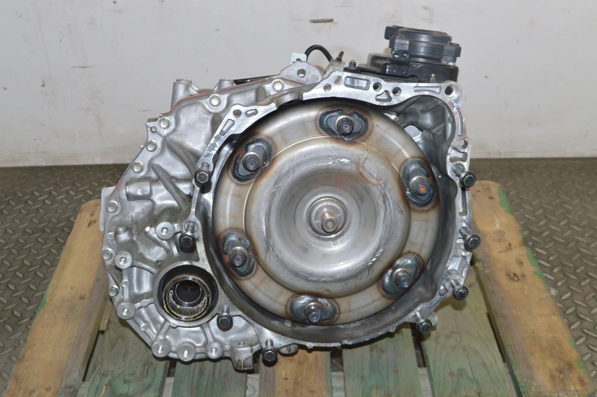 Volvo XC40 / EX40 Gearbox TG-81SC Gearbox VOLVO XC40 (536) (2017-...)

Pa...