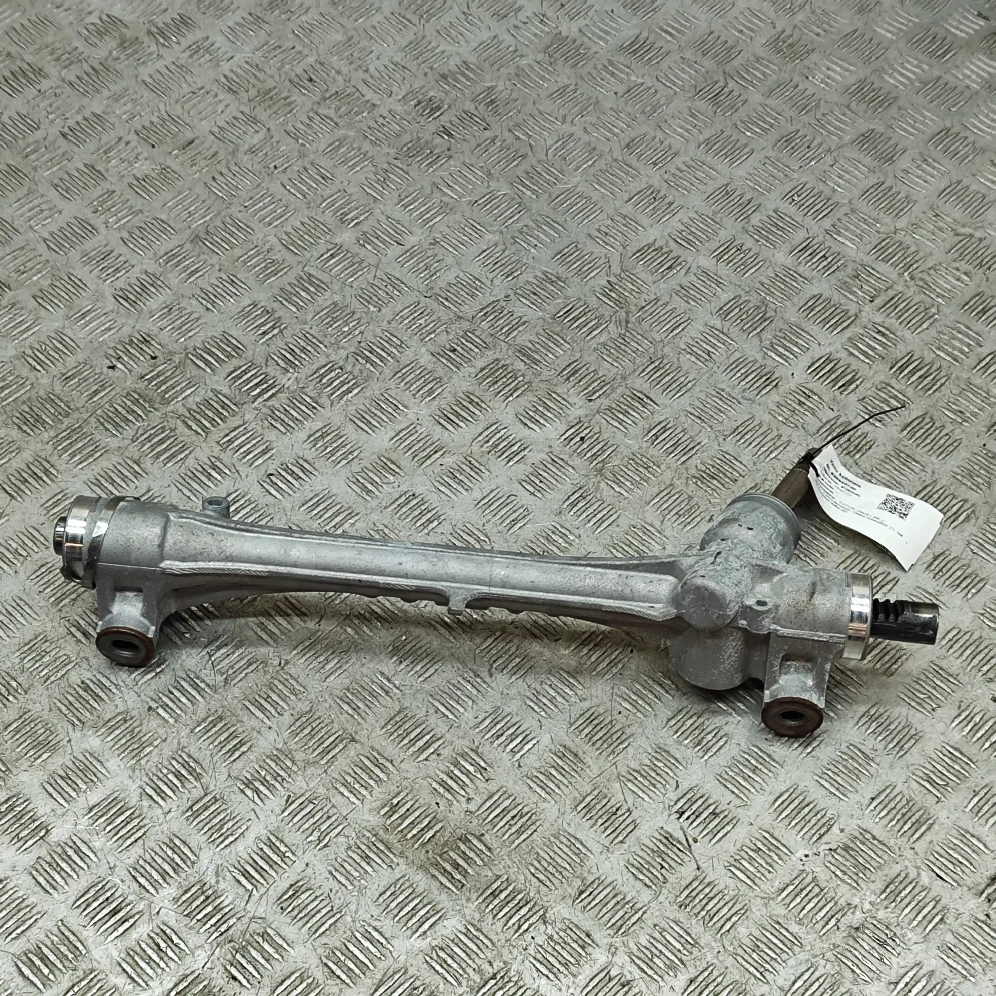 Toyota Prius ohjaushammastanko 45510-47180 Steering Rack TOYOTA PRIUS (_W6_) (...
