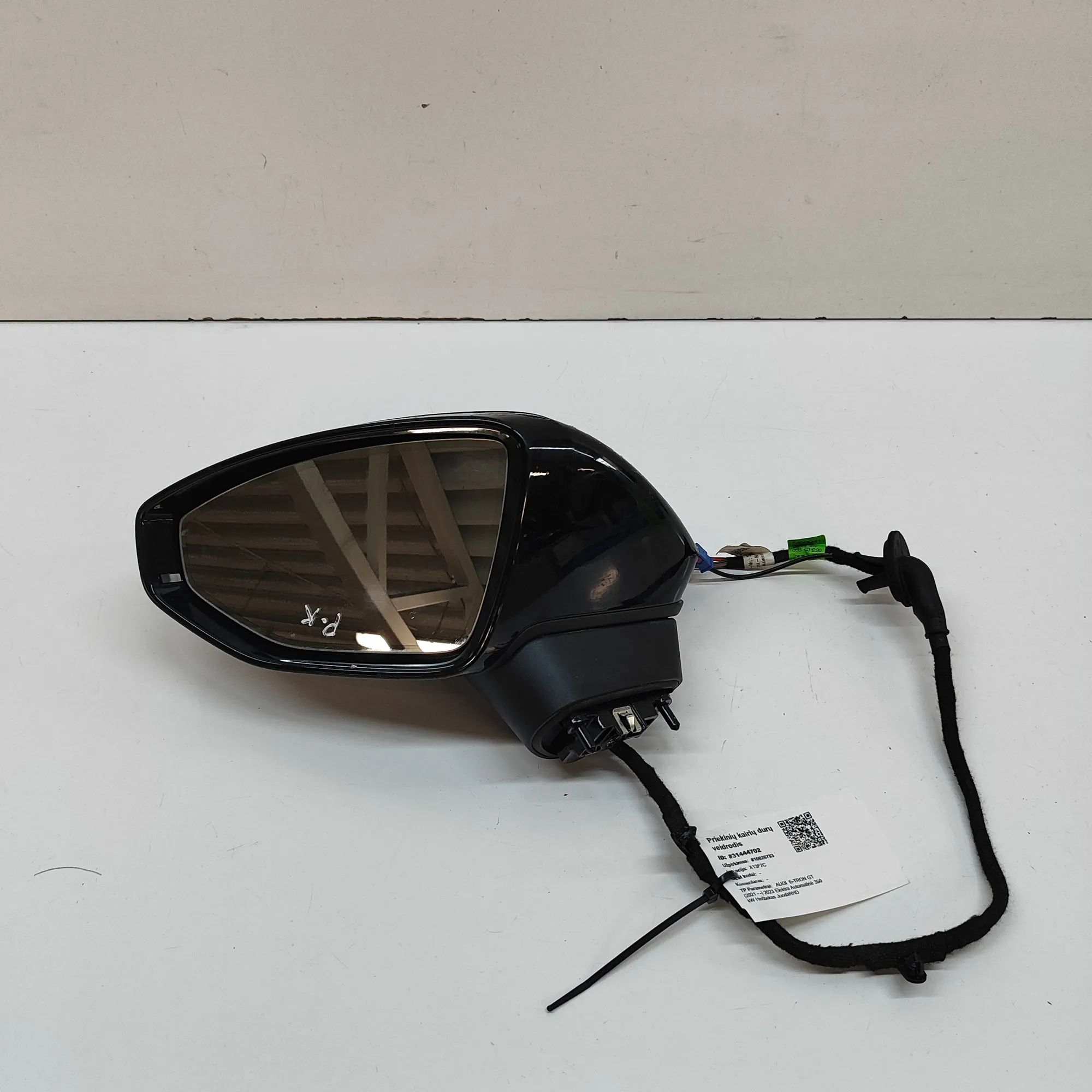 Audi e-tron GT (FW) Left Side Wing Mirror 4J3857409M Left Side Wing Mirror AUDI E-TRON GT...