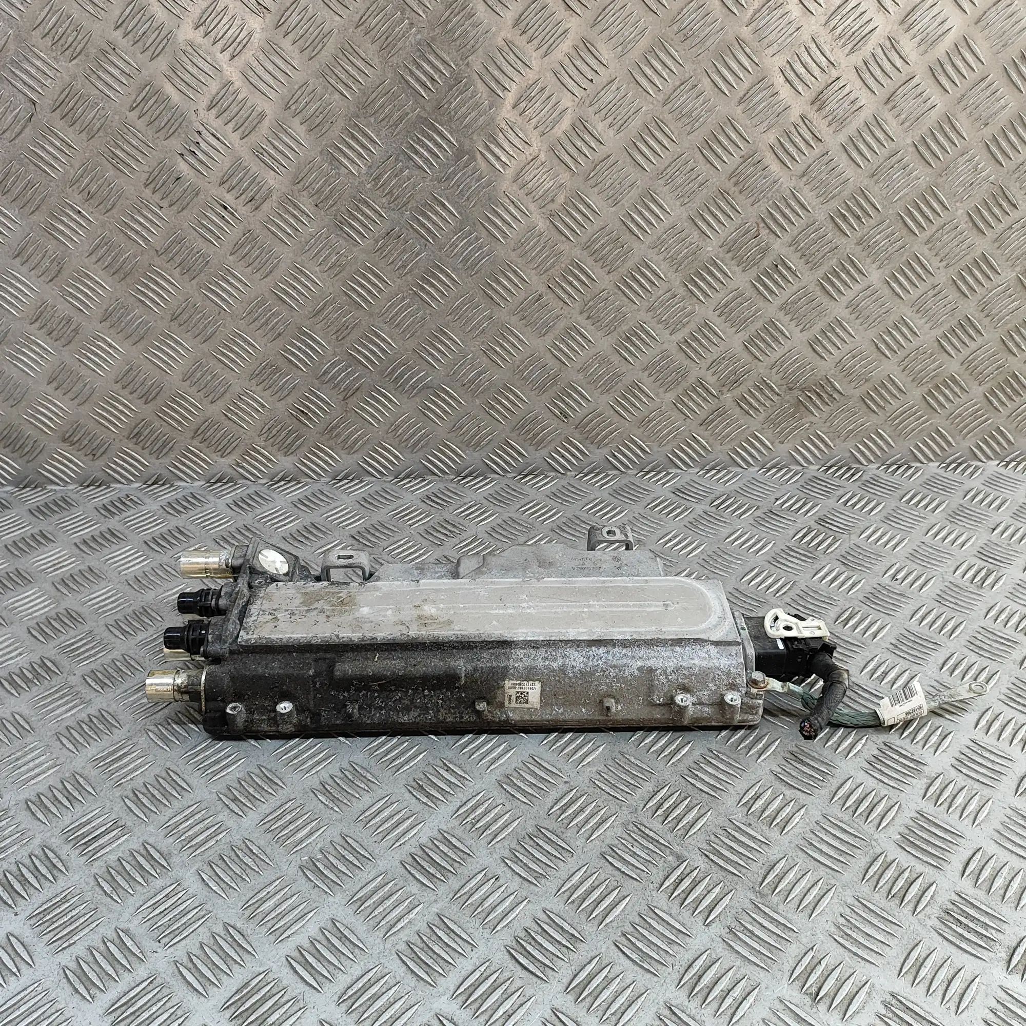 BMW 3 (F30 / F31) Invertteri 8740583 Inverter BMW 3 SERIES (F30, F80) (2011-...