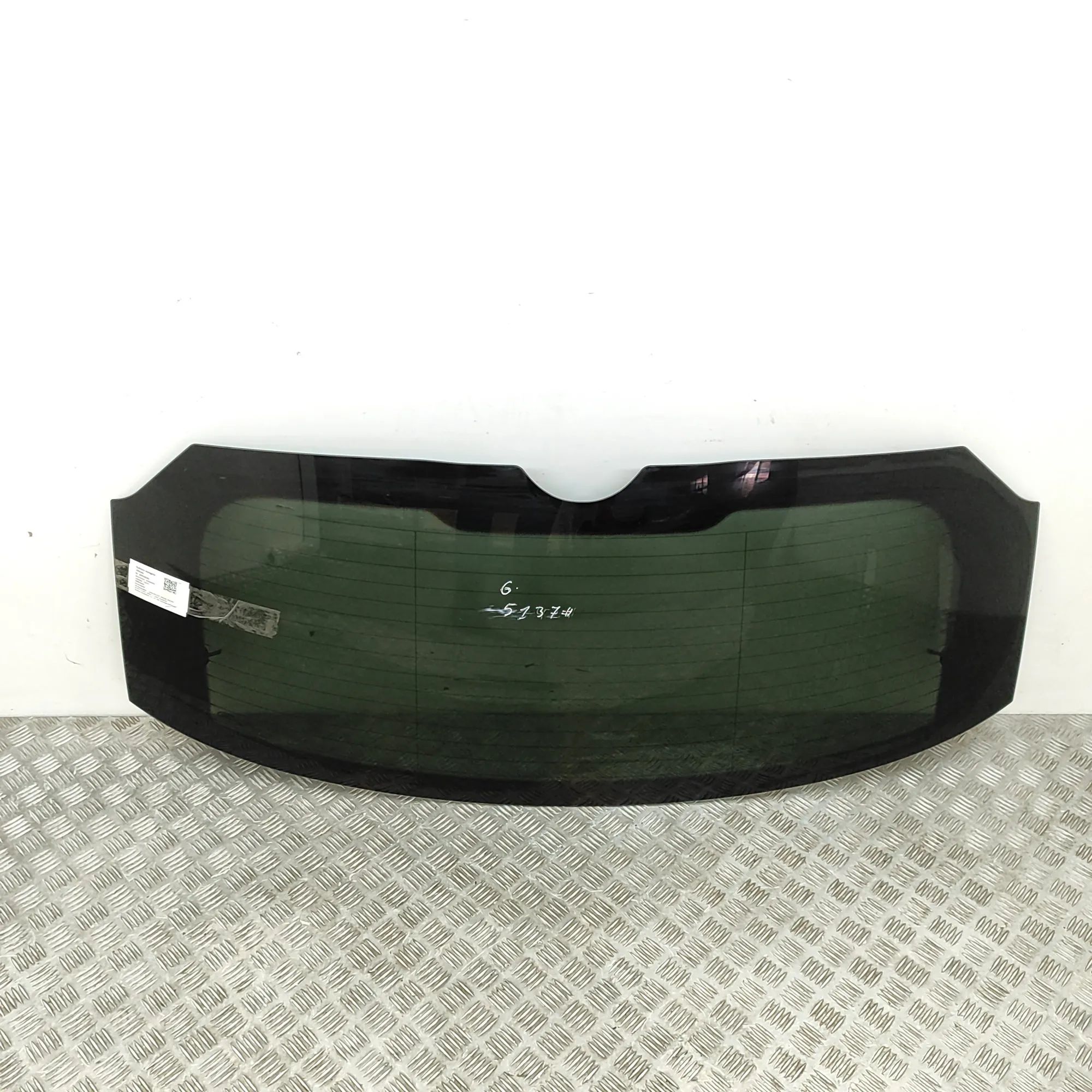 Land Rover Range Rover Sport (L461) Tailgate Window Glass N9X2-42006-BB Tailgate Window Glass LAND ROVER ...