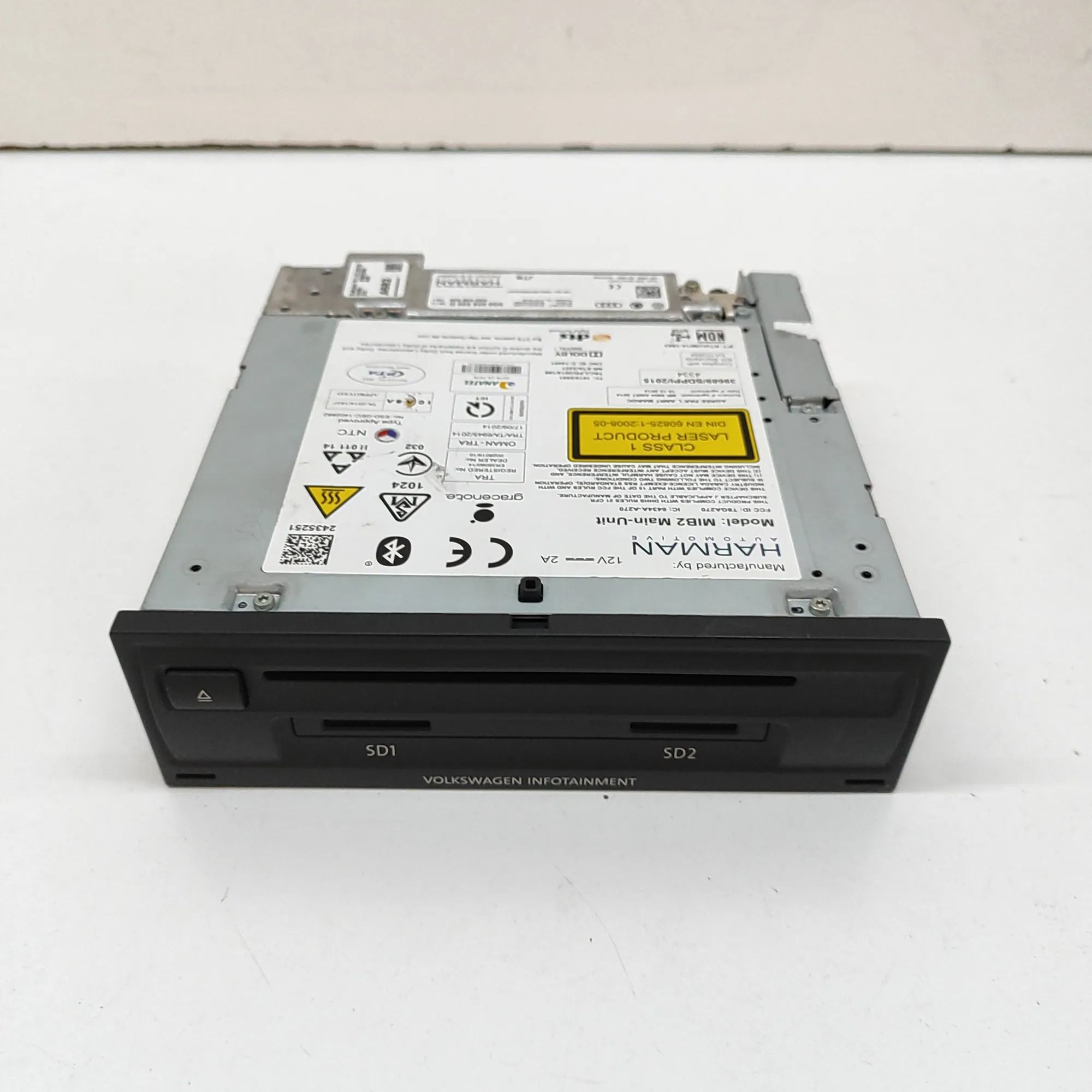 Volkswagen Passat (B8) Navigation Control Unit 3G0035020, 3G0035020D Navigation Control Unit V...
