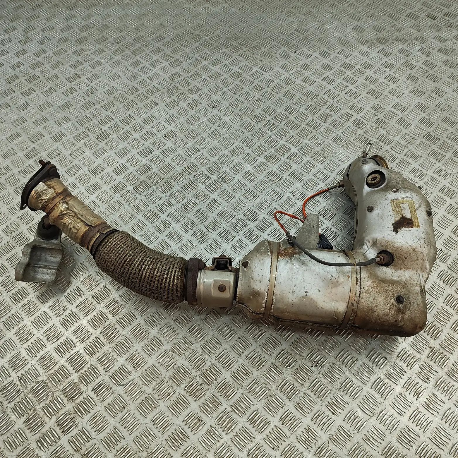 Ford Ranger Catalyst Converter JB3G-5F287 Catalyst Converter FORD RANGER (TKE)...