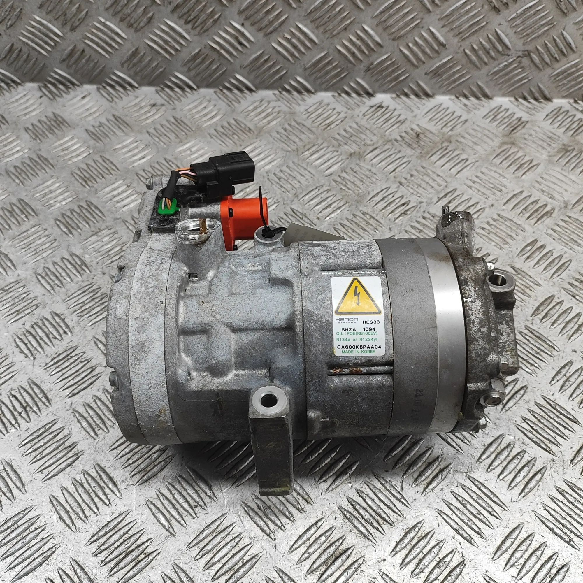 Hyundai Kona Air Condition A/C Pump 977E1-HF000 Air Condition A/C Pump HYUNDAI KONA...