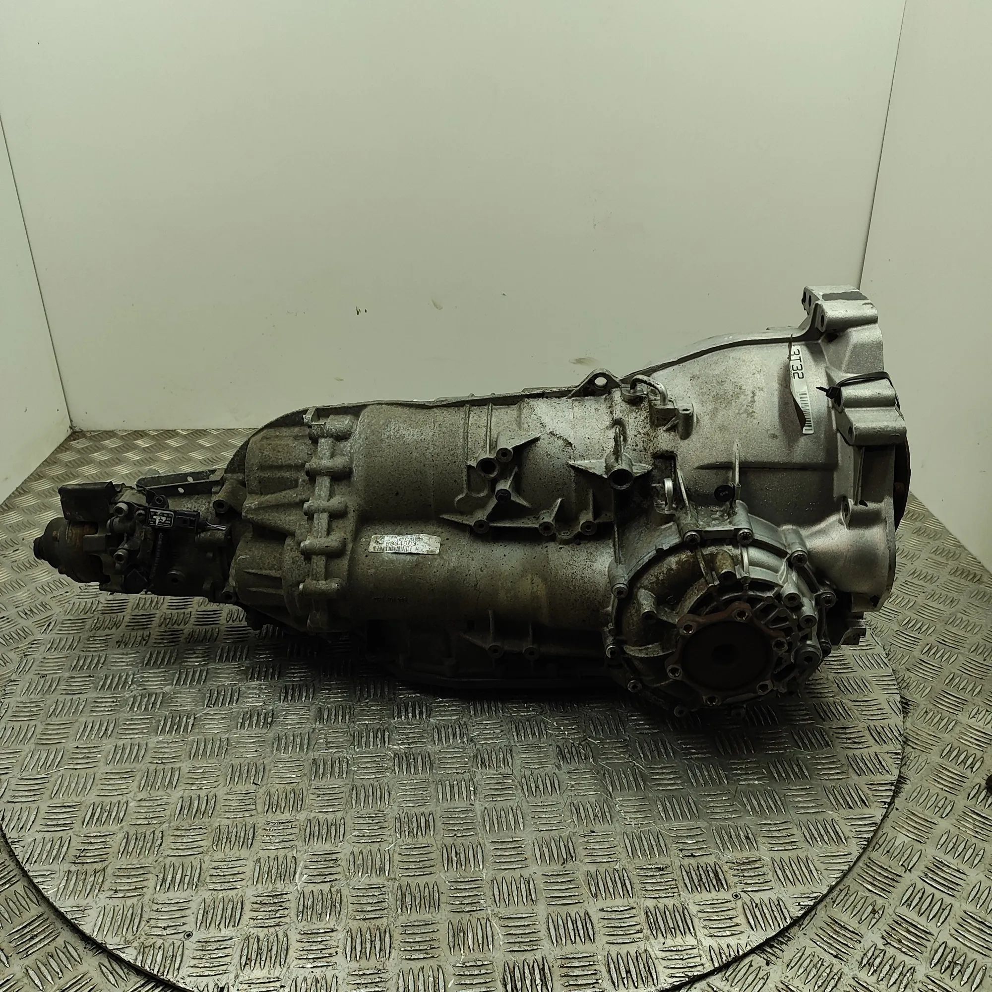 Audi A6 (C6) Gearbox 1071040104, 1071301252, KJD Gearbox AUDI A6 (4F...