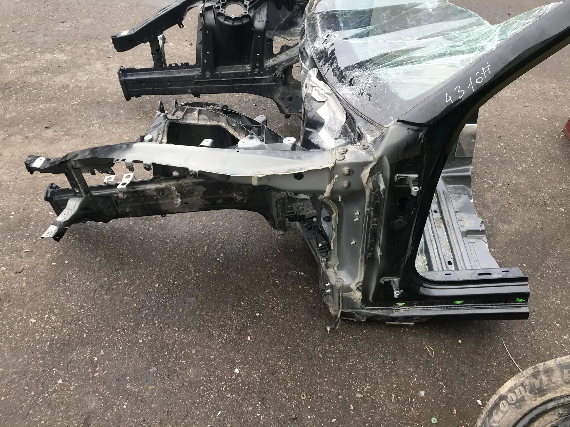 Porsche Panamera Front Left Quarter Panel Front Left Quarter Panel PORSCHE PANAMERA (971)...