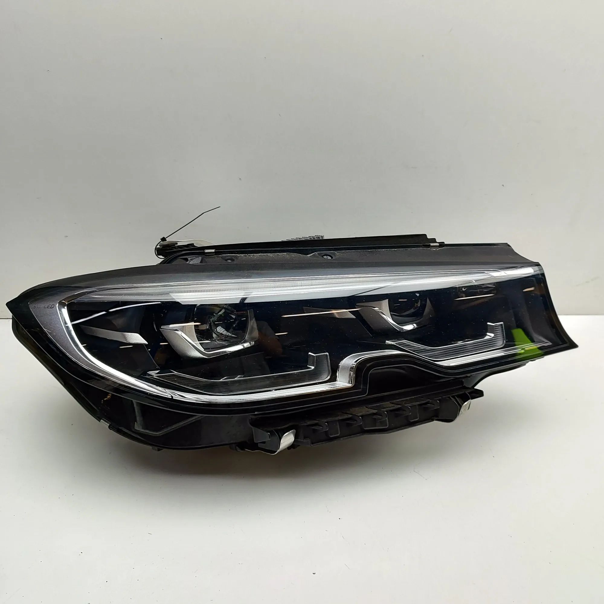 BMW 3 (G20 / G21) Front Right Headlight 5A1DB48 Front Right Headlight BMW 3 SERIES (G20...