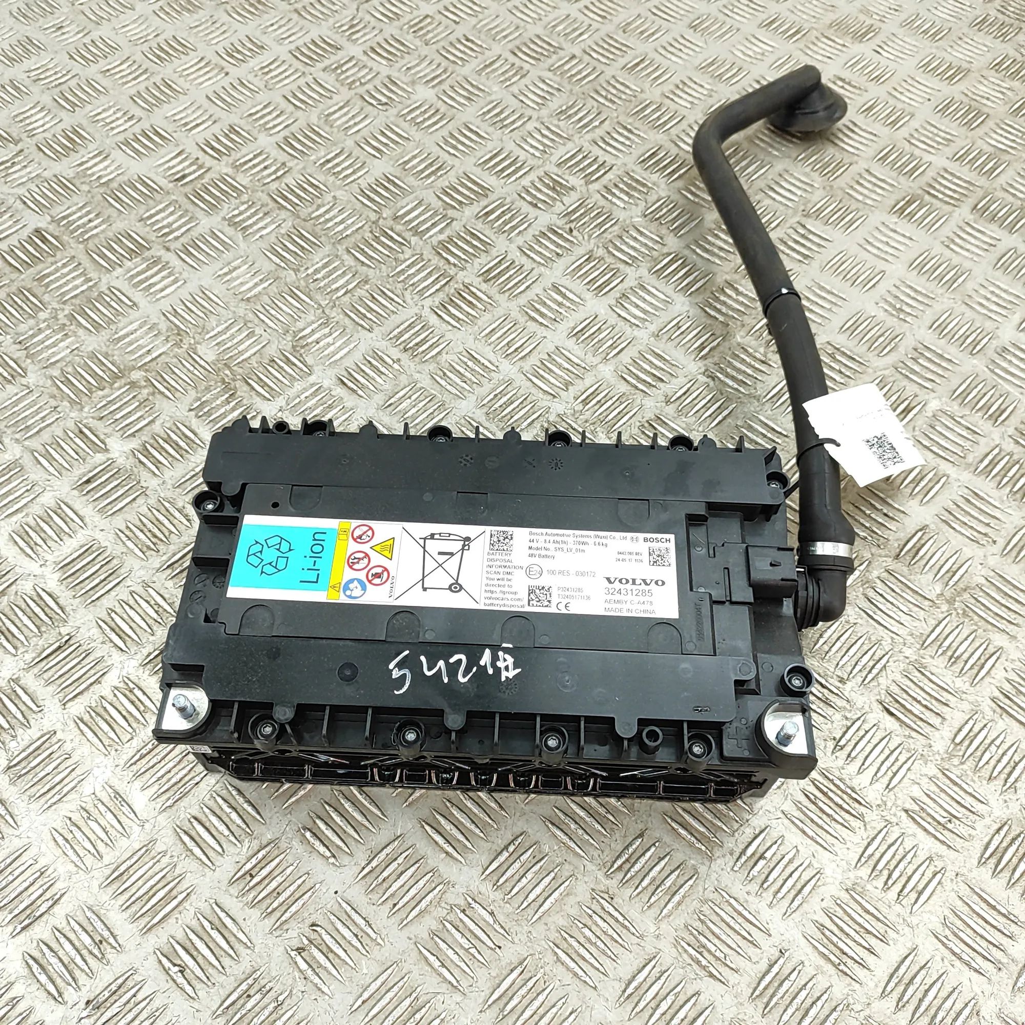 Volvo XC40 / EX40 battery 32431285 Battery VOLVO XC40 (536) (2017-...)

P...