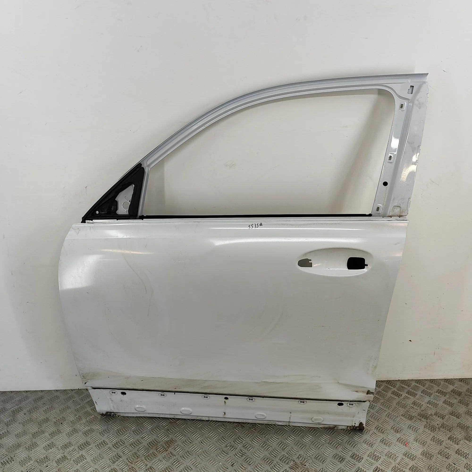 Mercedes-Benz GLB / EQB (X247) Front Left Door A2437201500 Front Left Door MERCEDES-BENZ GLB (...