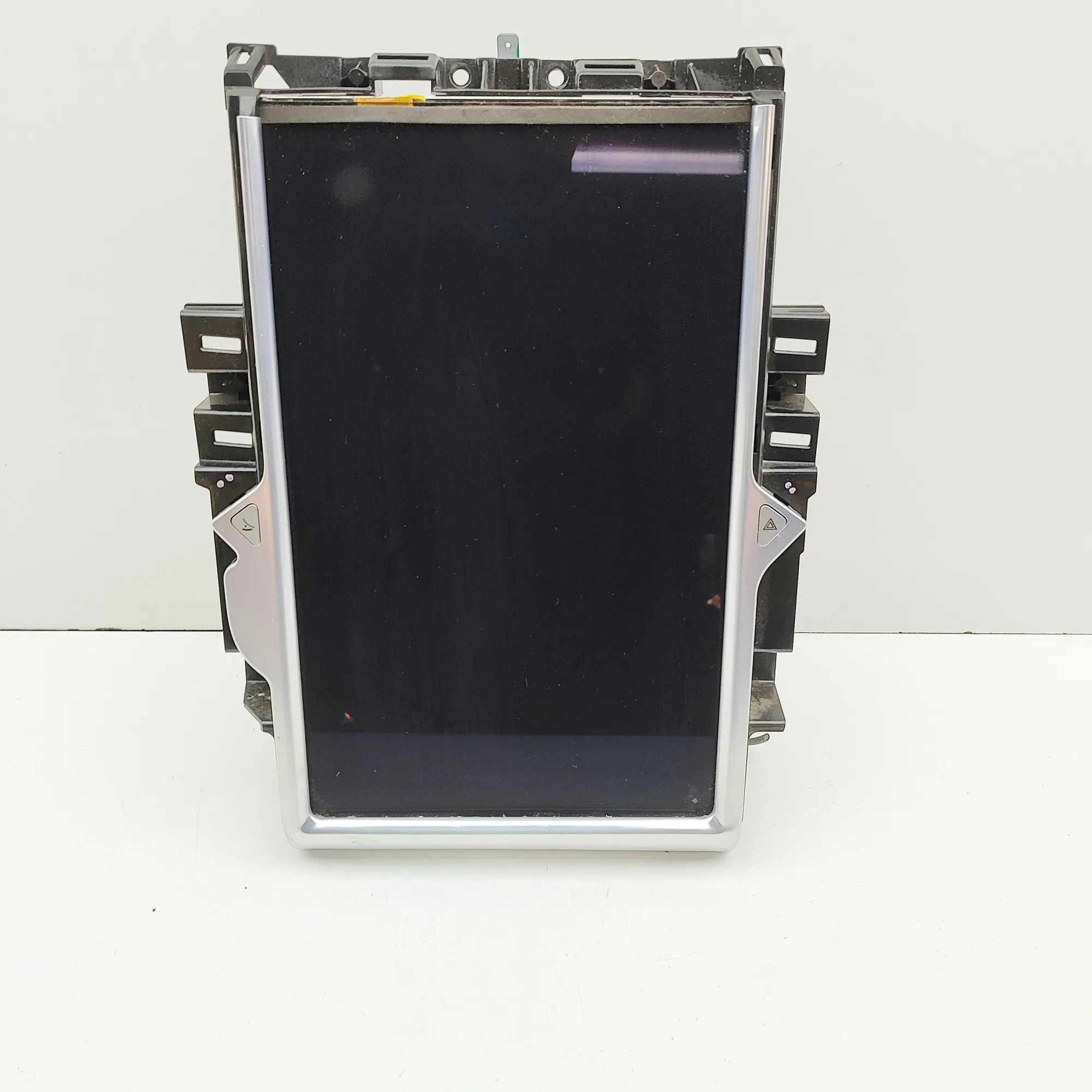 Tesla Model X Navigation Screen Display 1045006-03-B Navigation Screen Display TESLA MO...
