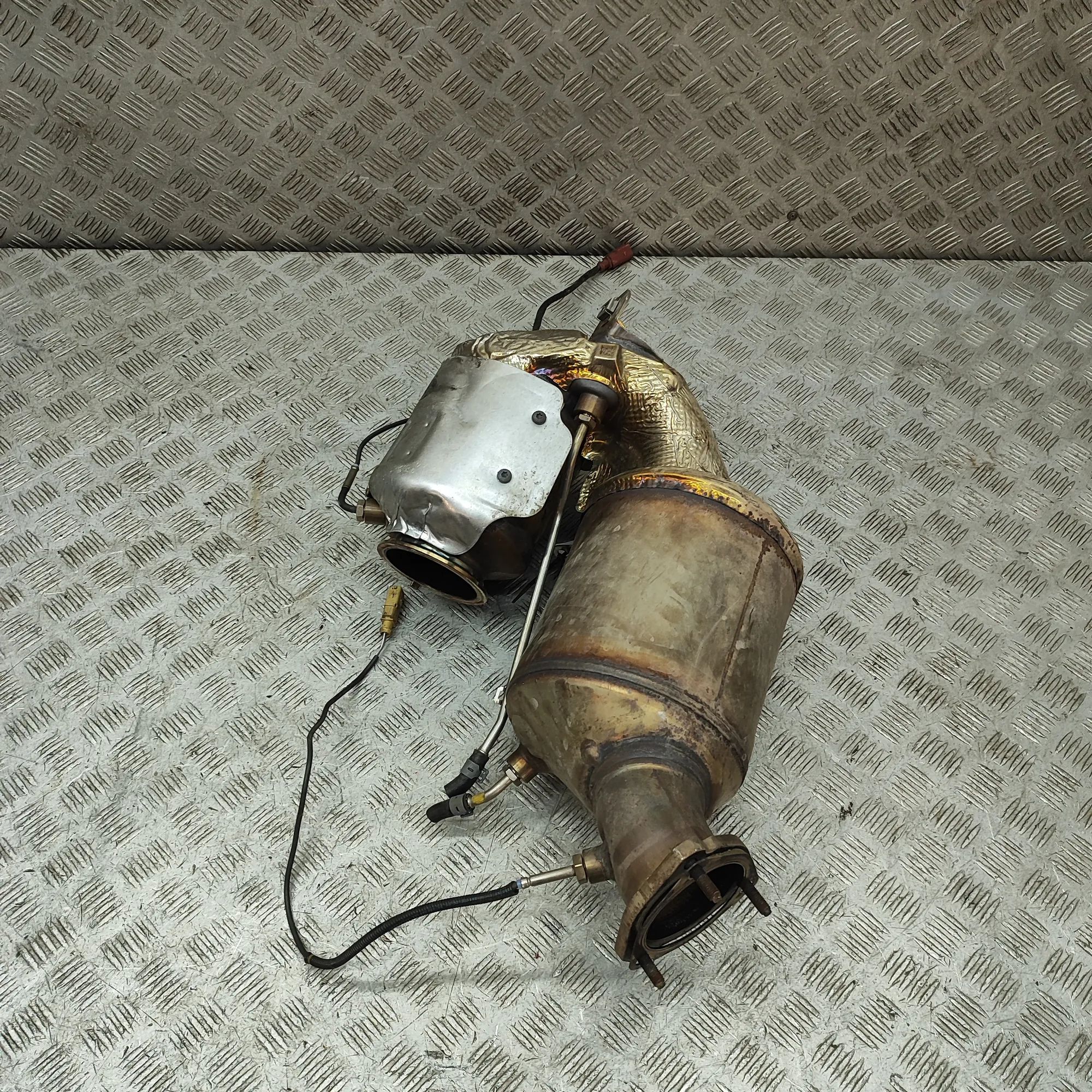 Audi A4 (B9) Catalyst Converter 8W0181AA, 8W0131703H, 8W0178AA, 8W0131765 Catal...