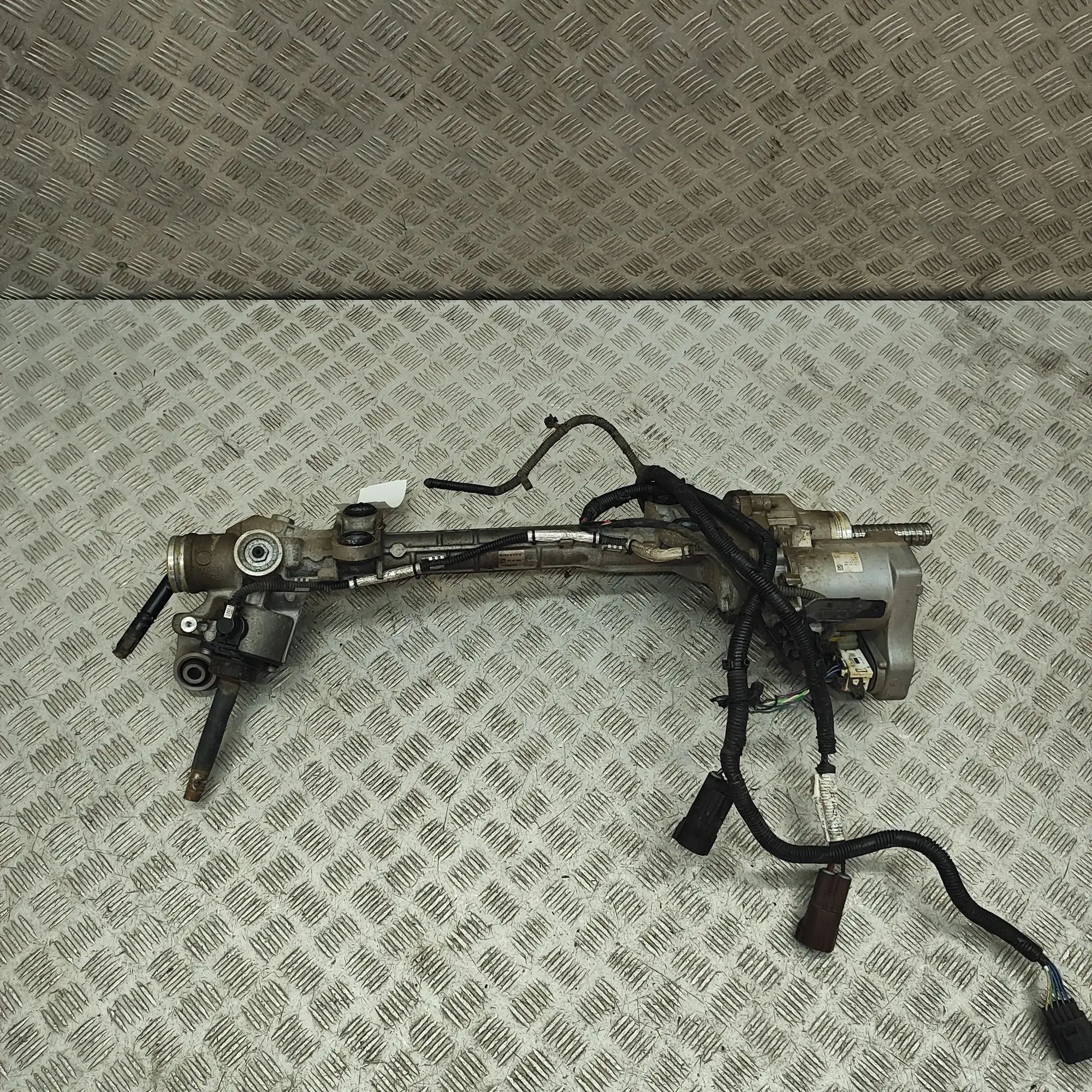 Jaguar F-Pace steering rack L8A2-3200-BD, M8A2-14F427-FB, L8A23504BD Steeri...